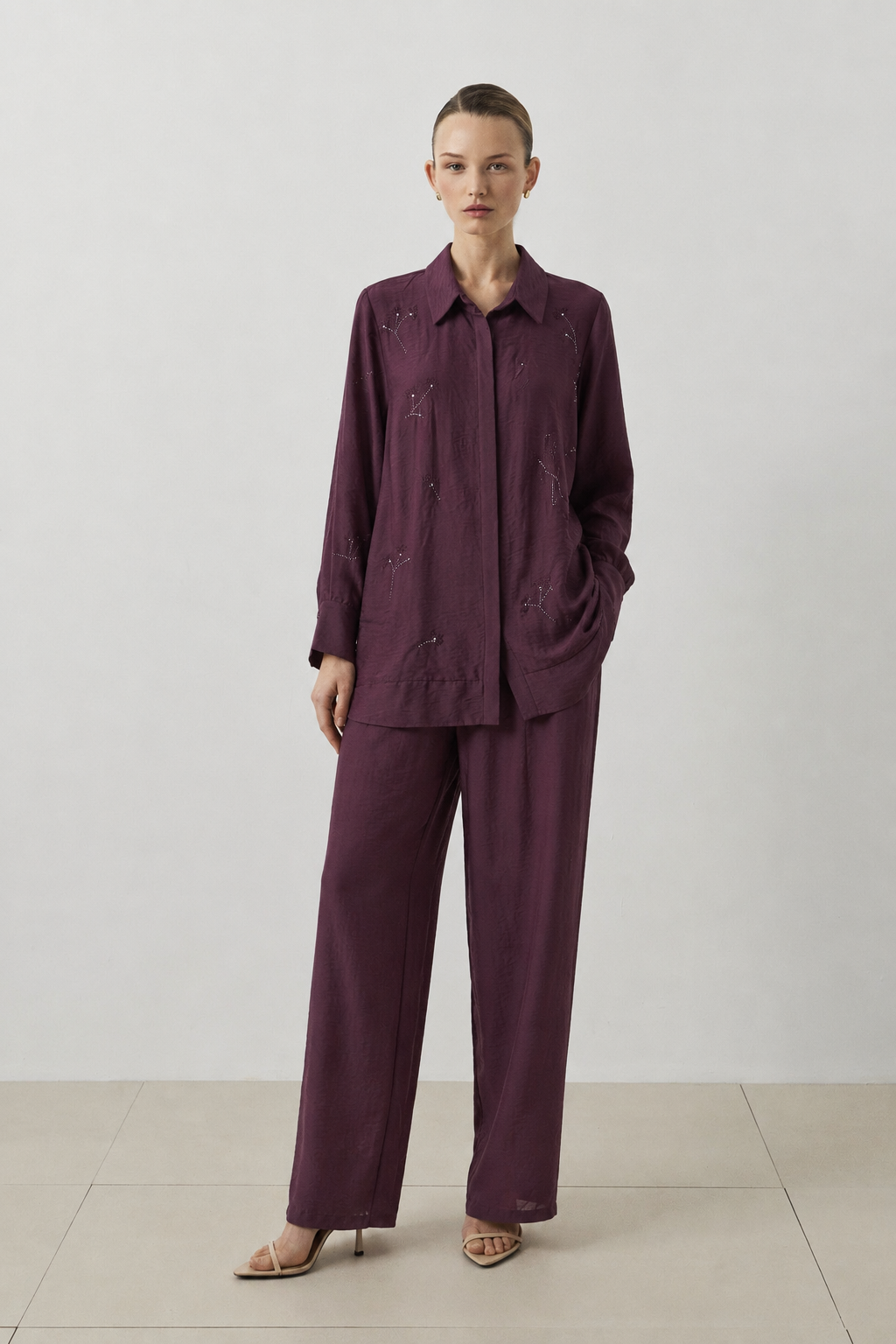 Çiçekleri Taş İşlemeli Pantolonlu Takım 8640 - Bordo