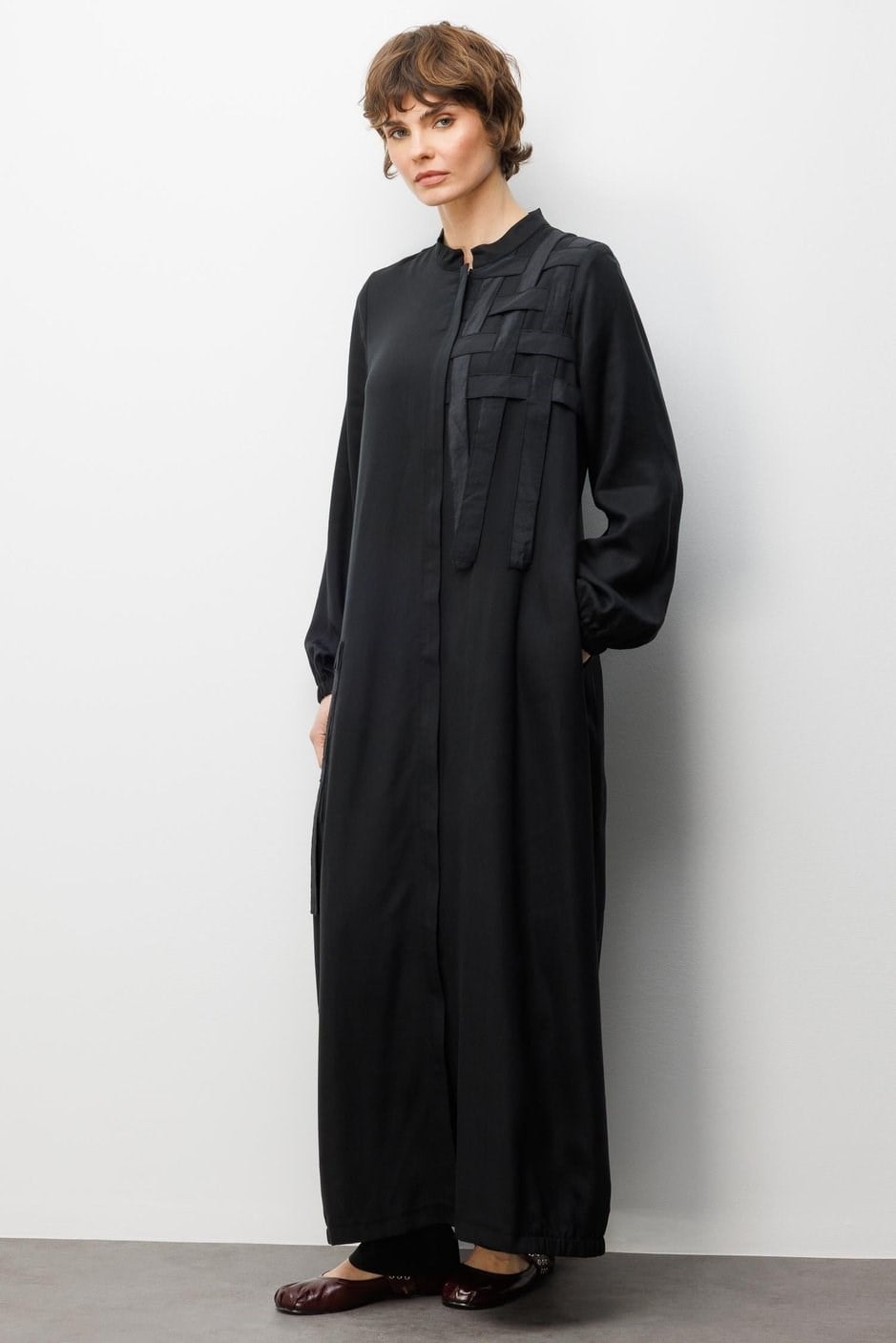 Micca 261510M Elişi Özel İşleme Hasır Desenli Ferace - Siyah