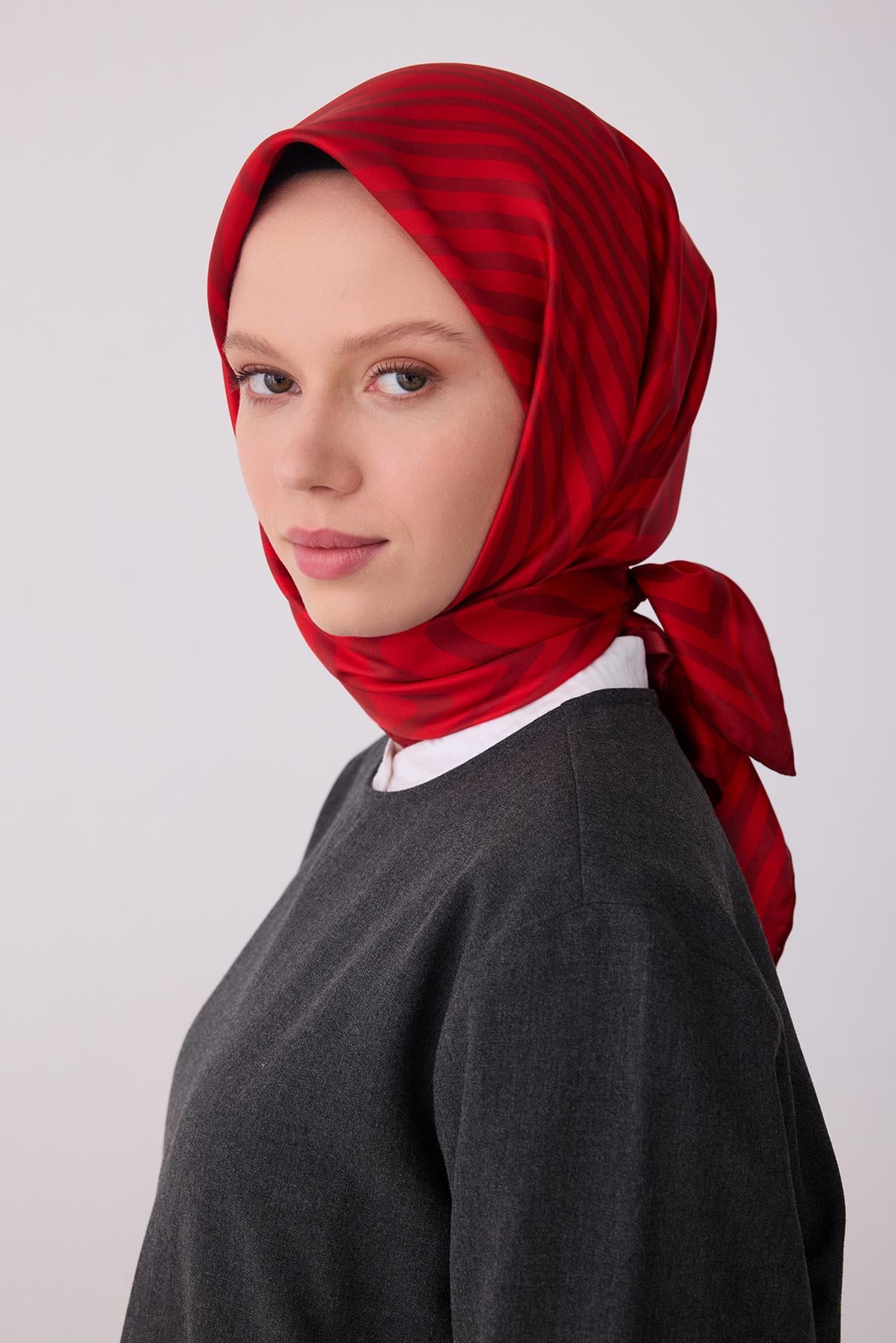 Belli Saf Twill İpek Eşarp 4325D (T) - Kırmızı