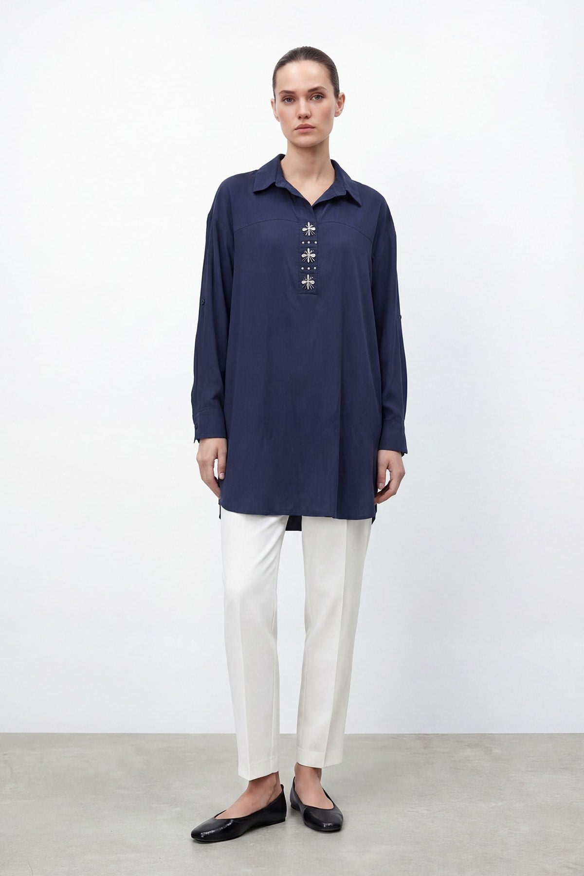 Ön Patı Çiçek Taş İşlemeli Tunik 10774 - F.Navy