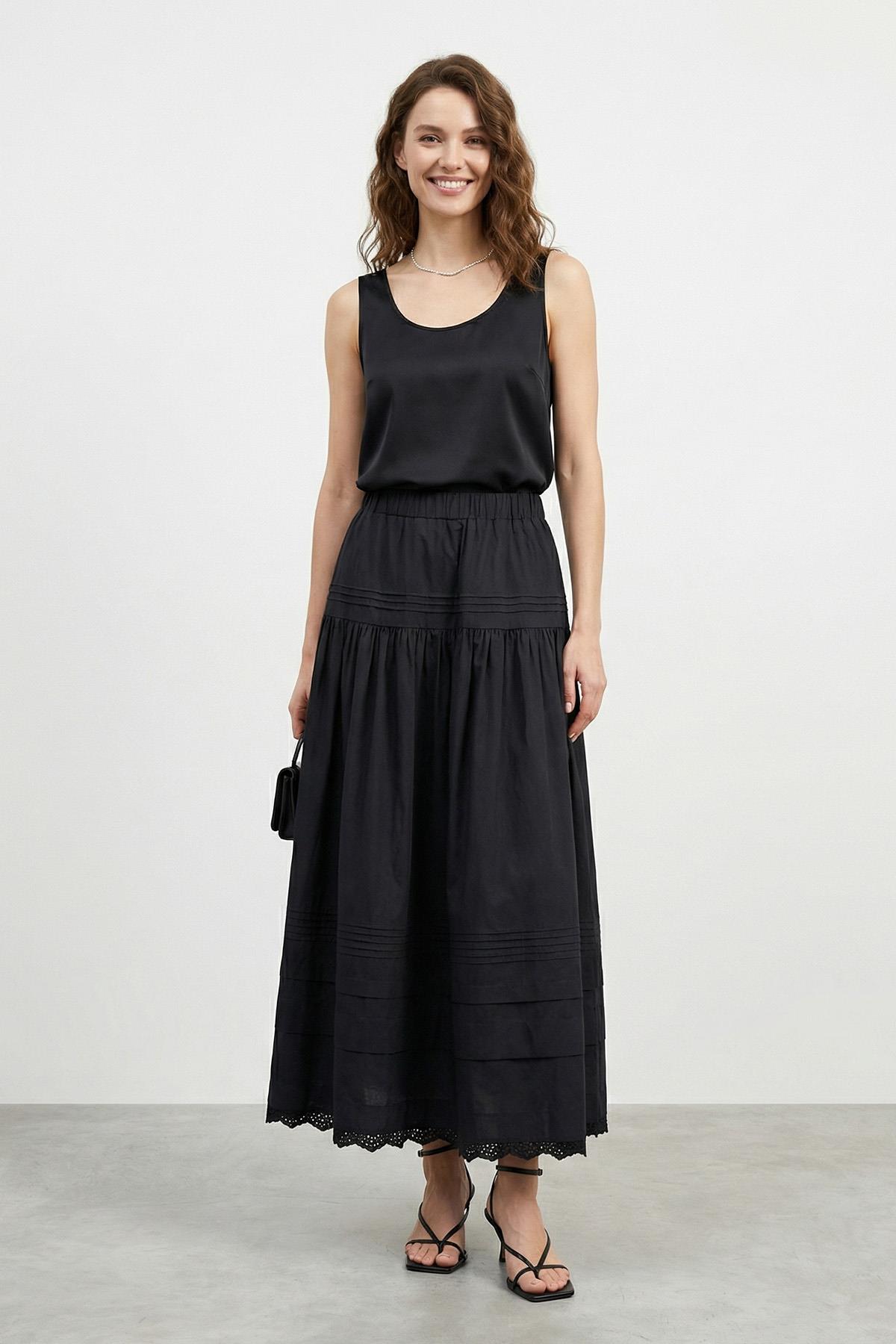 Etek Ucu Dantel Detaylı Etek 20728 - Siyah