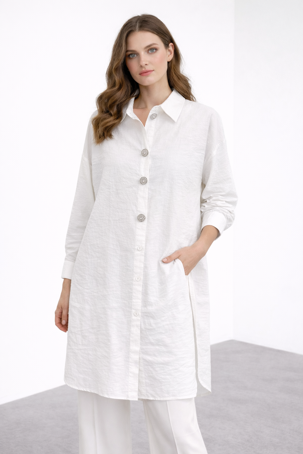 Üç Broş Detay Uzun Gömlek Tunik 260148 - Beyaz