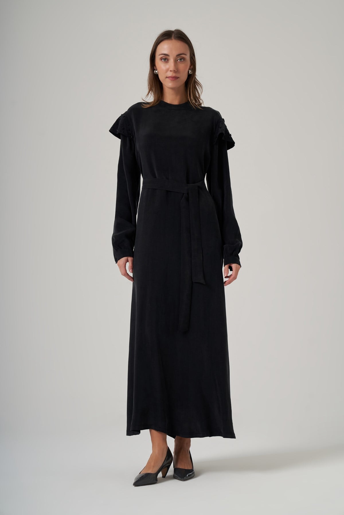 Nuss 2043 Omuz Taş İşlemeli Qupra Elbise - Siyah