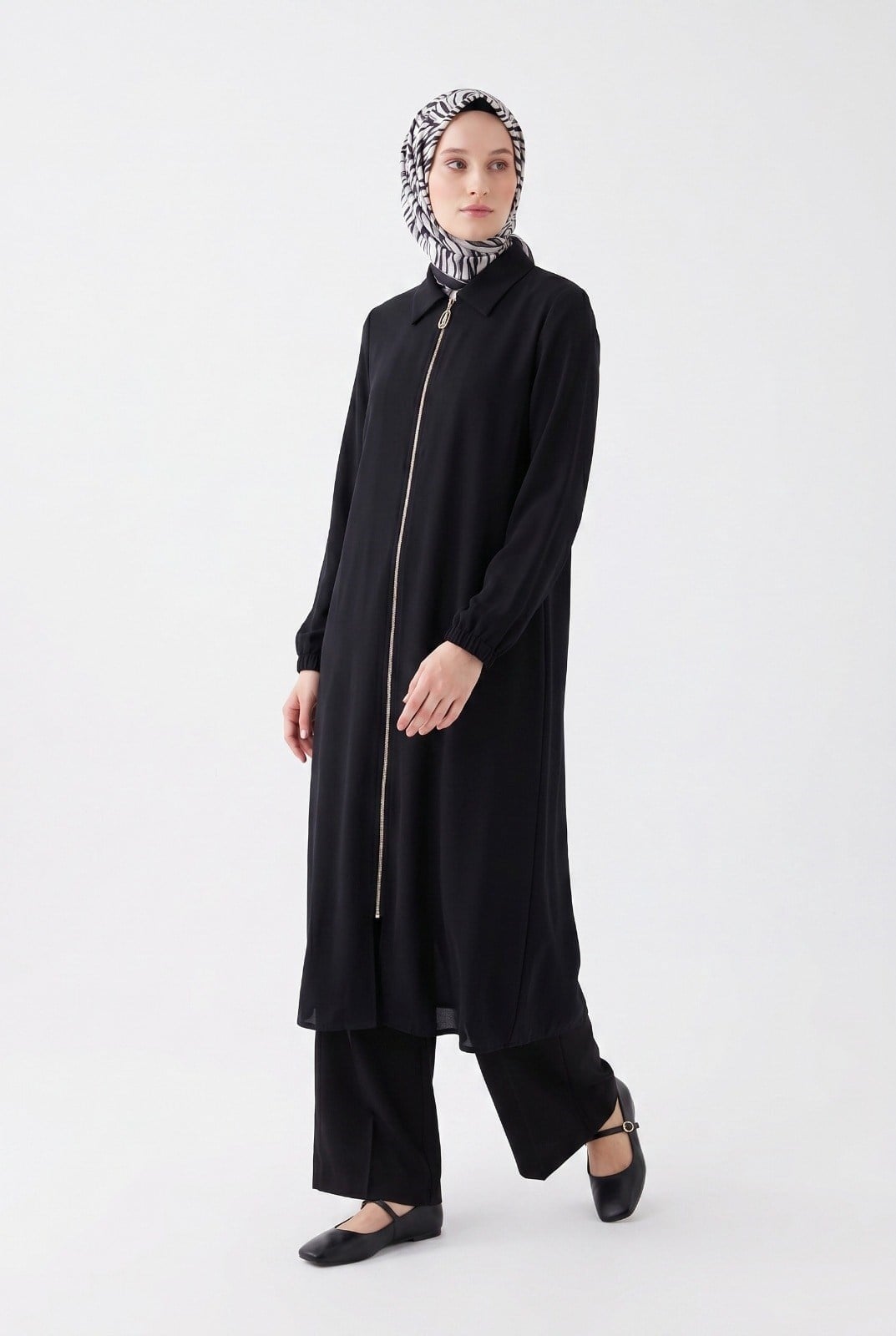 Armine Trend 26YT502 Fermuar Detaylı Kap - Siyah