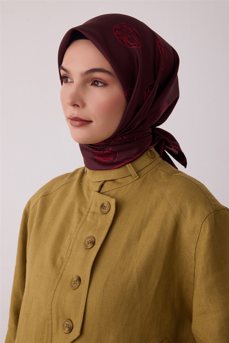 Belli 4427 Optik Kareler Geometrik %100 Twill İpek Eşarp - Mürdüm Eşarp BELLI 