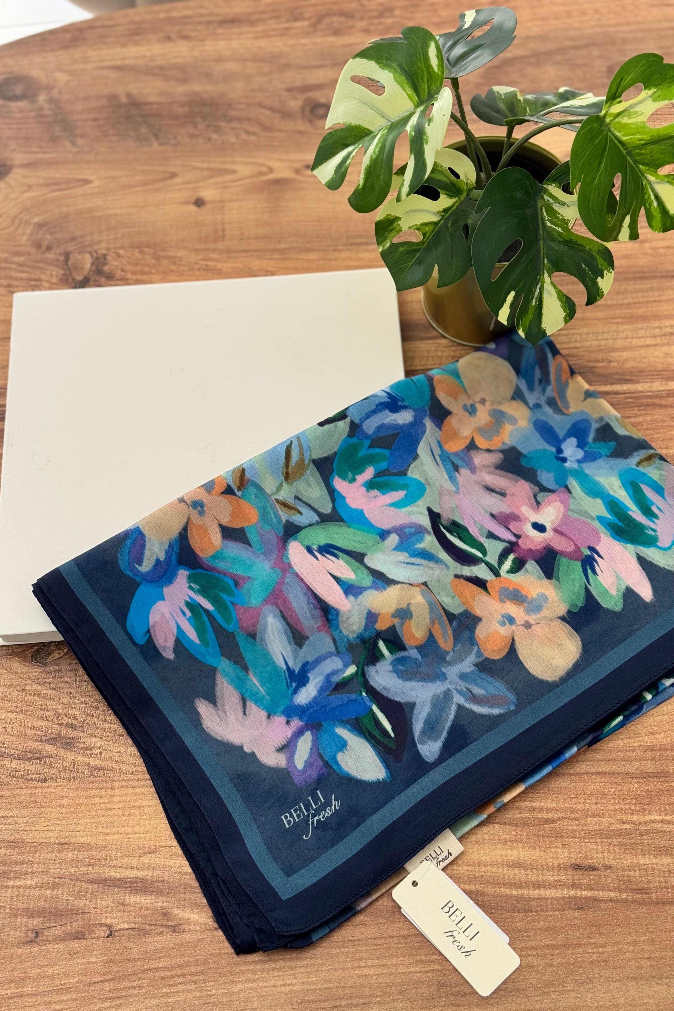 Belli Fresh Aura  Şal 3723 - Lacivert