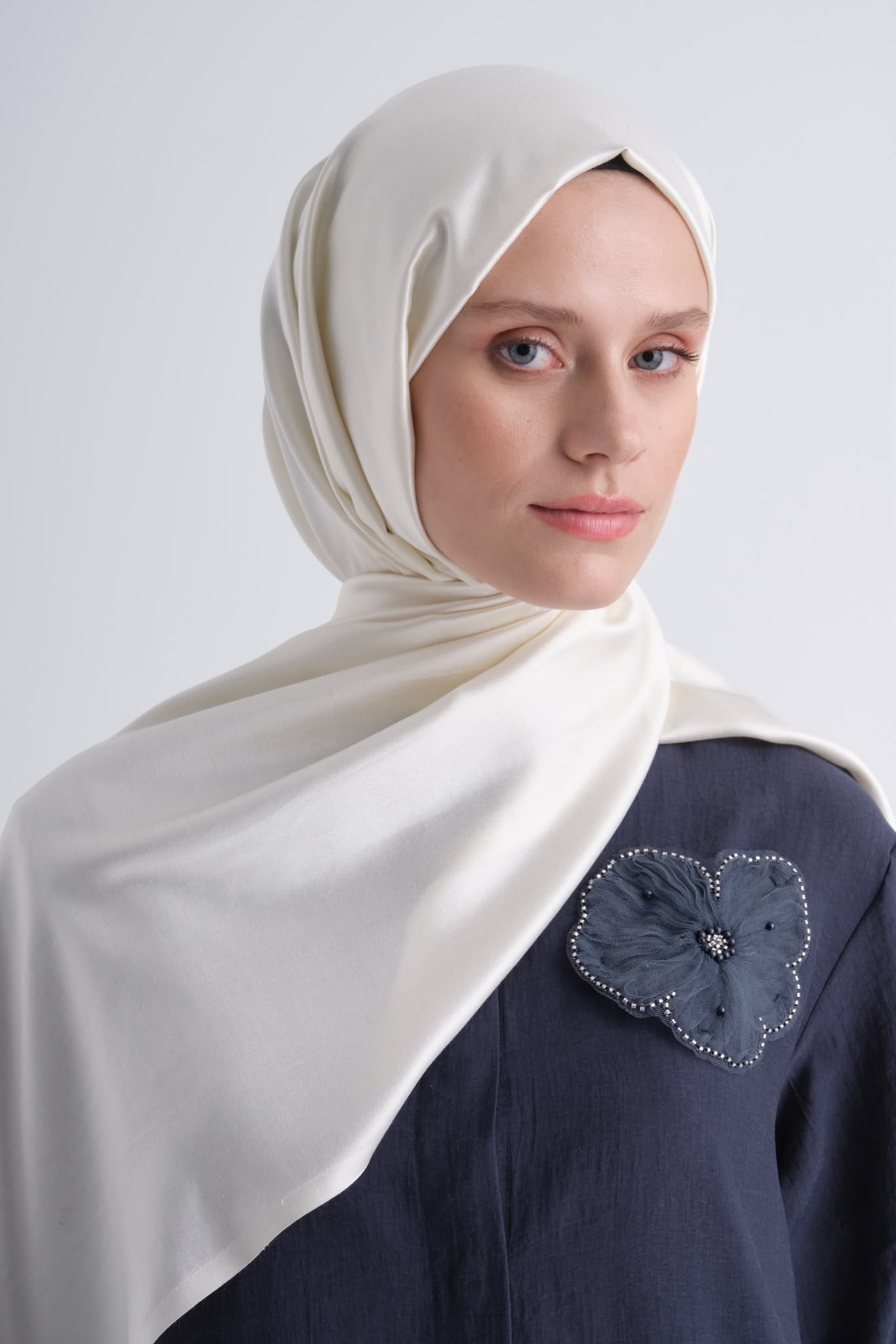 Armine Tımeless Şal 4490 İnci Beyazı Şal ARMİNE 