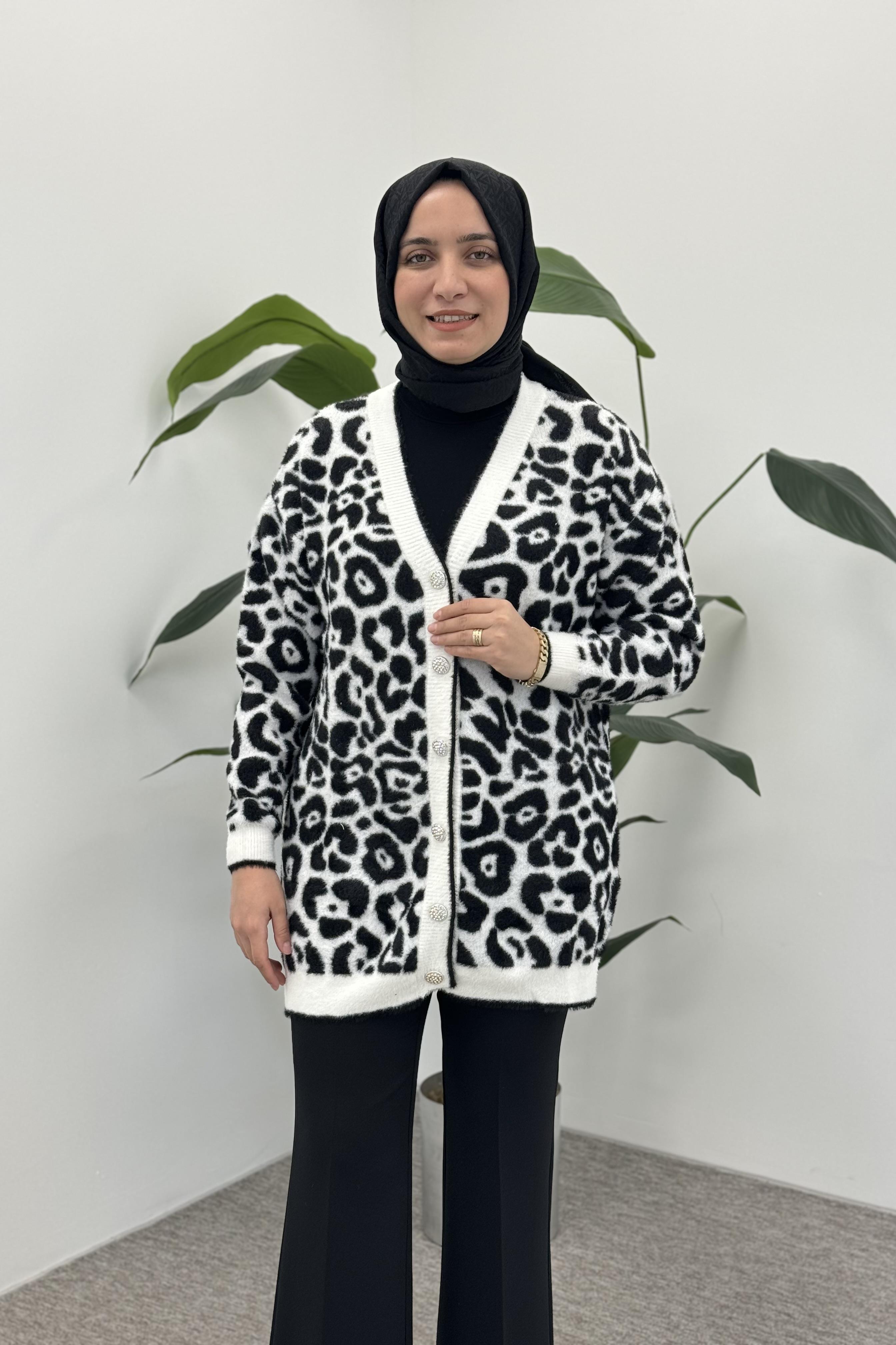 NEFİSE Angora Leopar Desenli Uzun Hırka 101003 - Vanilya - Siyah  Hırka 