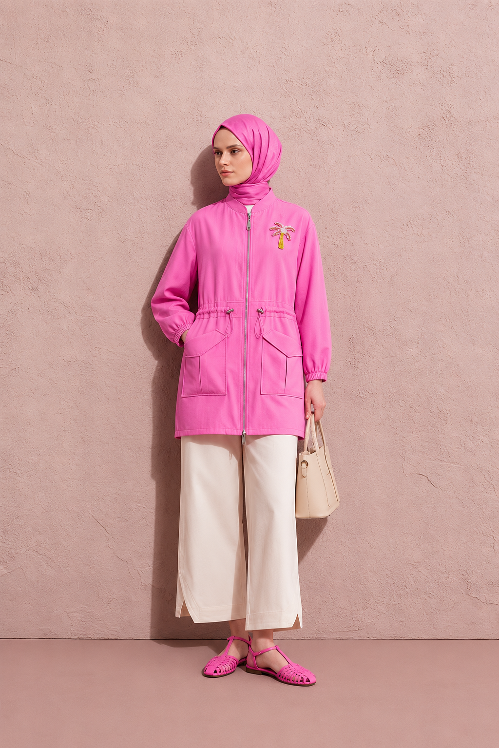 Palmiye Aksesuarlı Fermuarlı Kap 1582 - Pembe