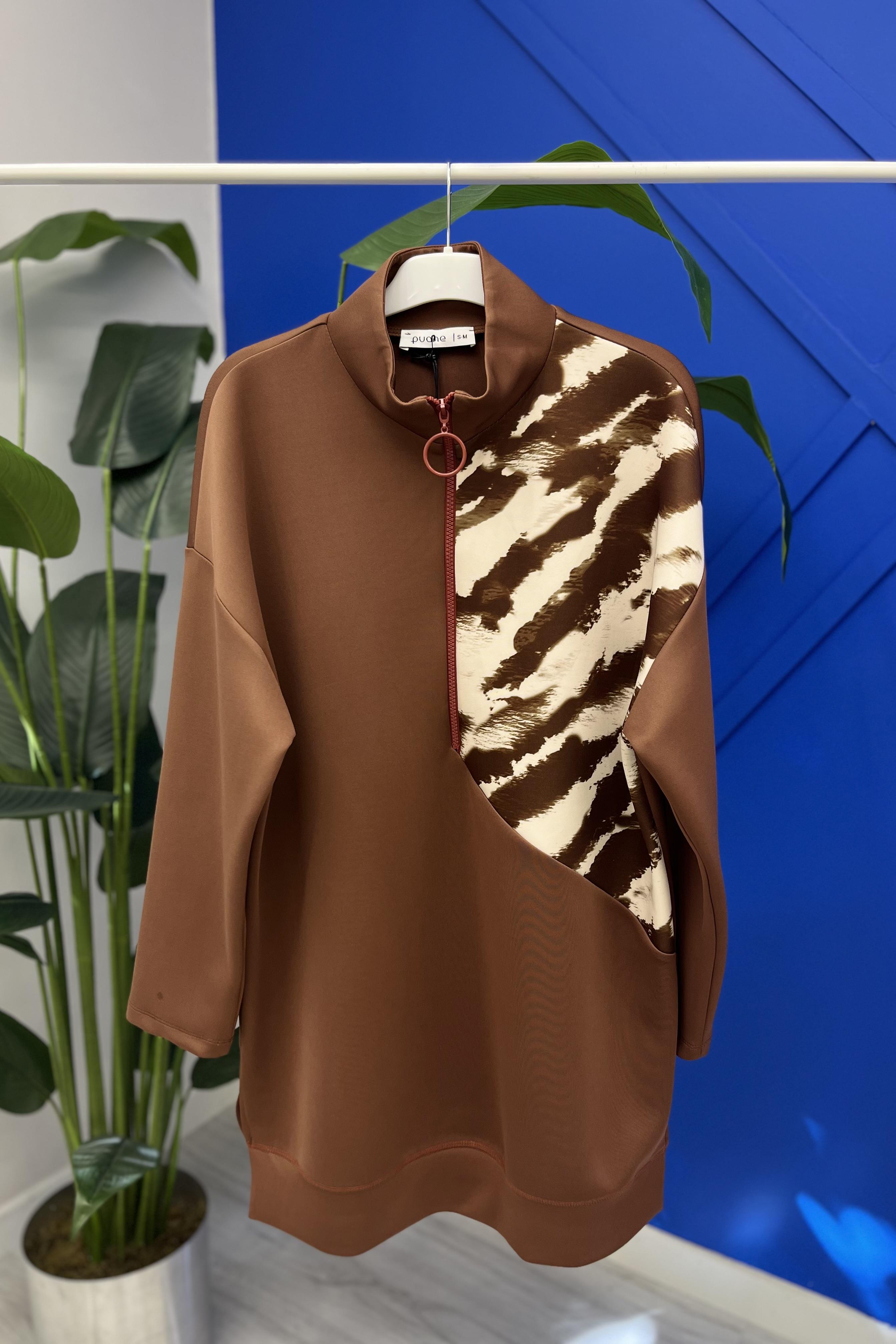 PUANE Bir Yanı Desenli Yarım Fermuarlı Tunik 10390 - Browni  Tunik