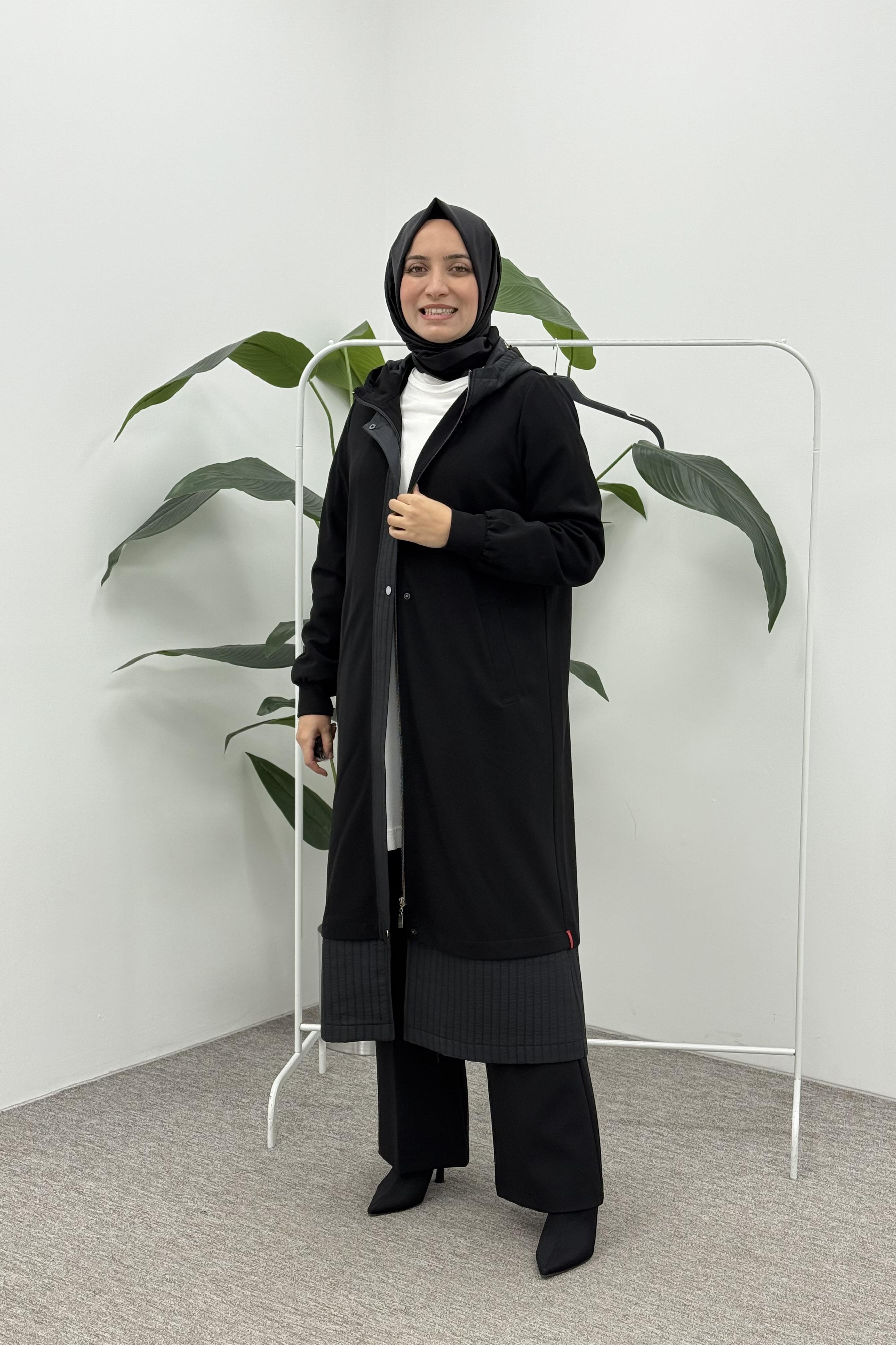 Micca 252539M Sırt Fermuar Detay Kap - Siyah