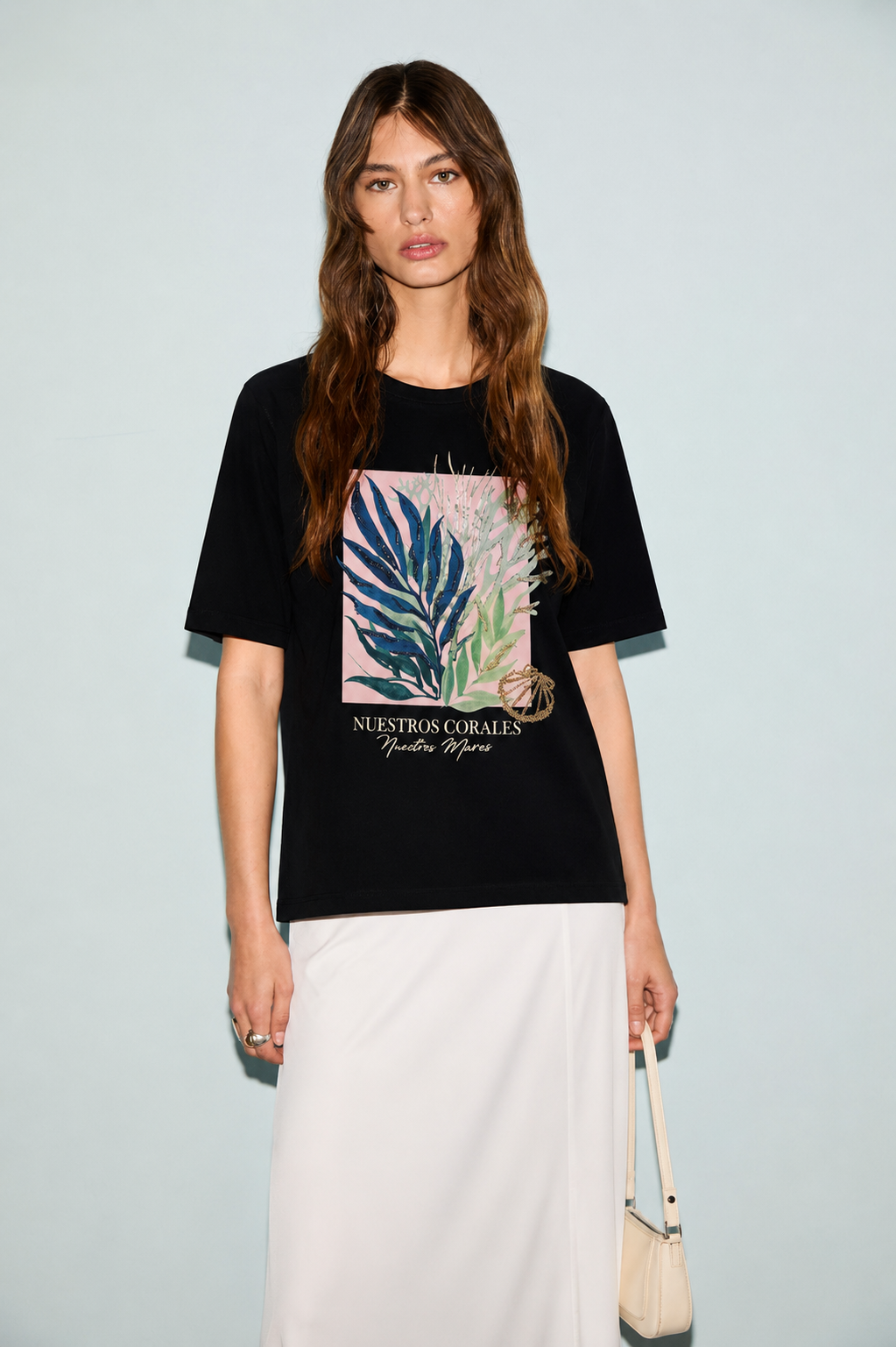 Yaprakları Payet İşlemeli Tshirt 3005 - Siyah