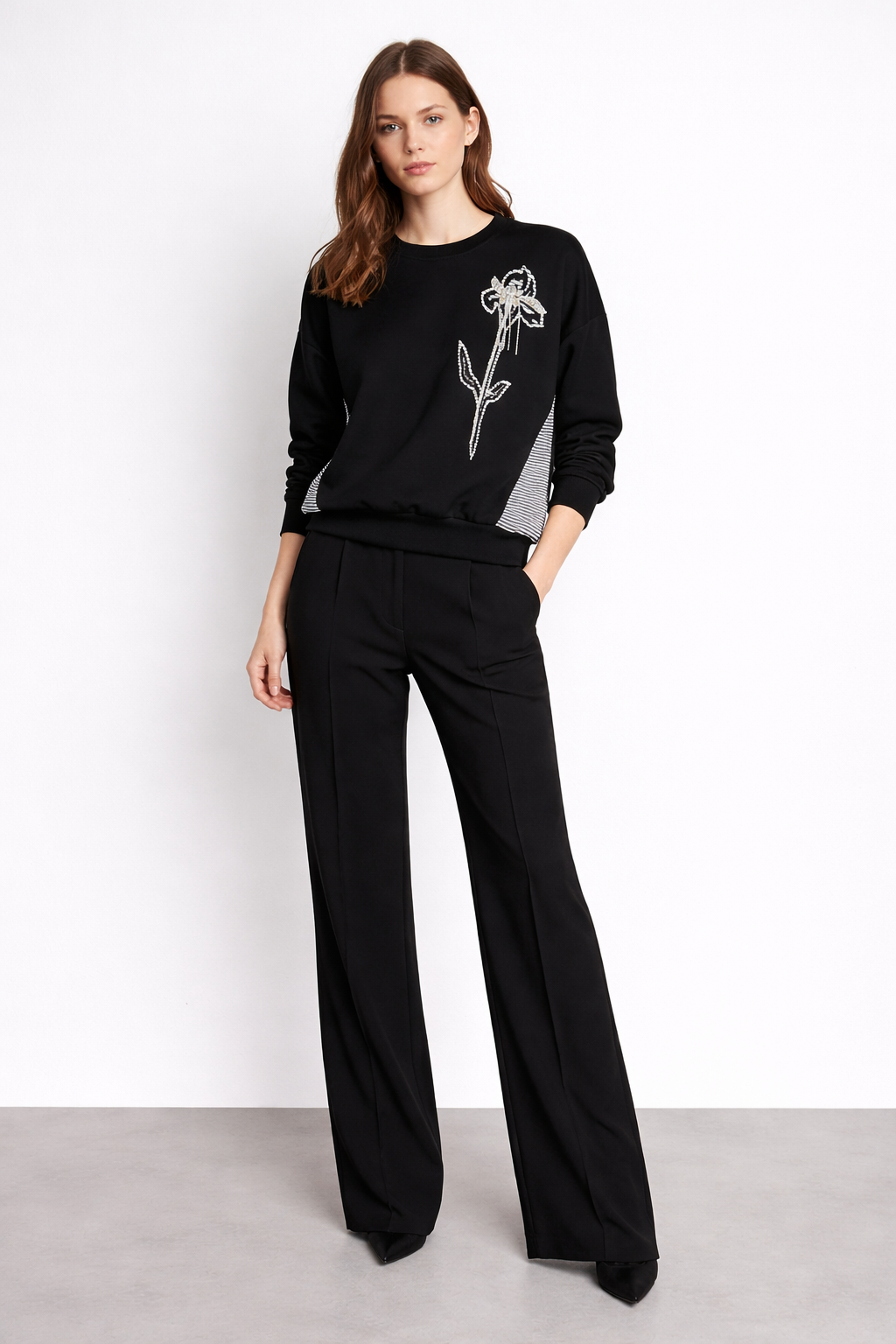 Fuat Gürşen 5366 Yanları Çizgi Garnili Taş İşlemeli Bluz - Siyah