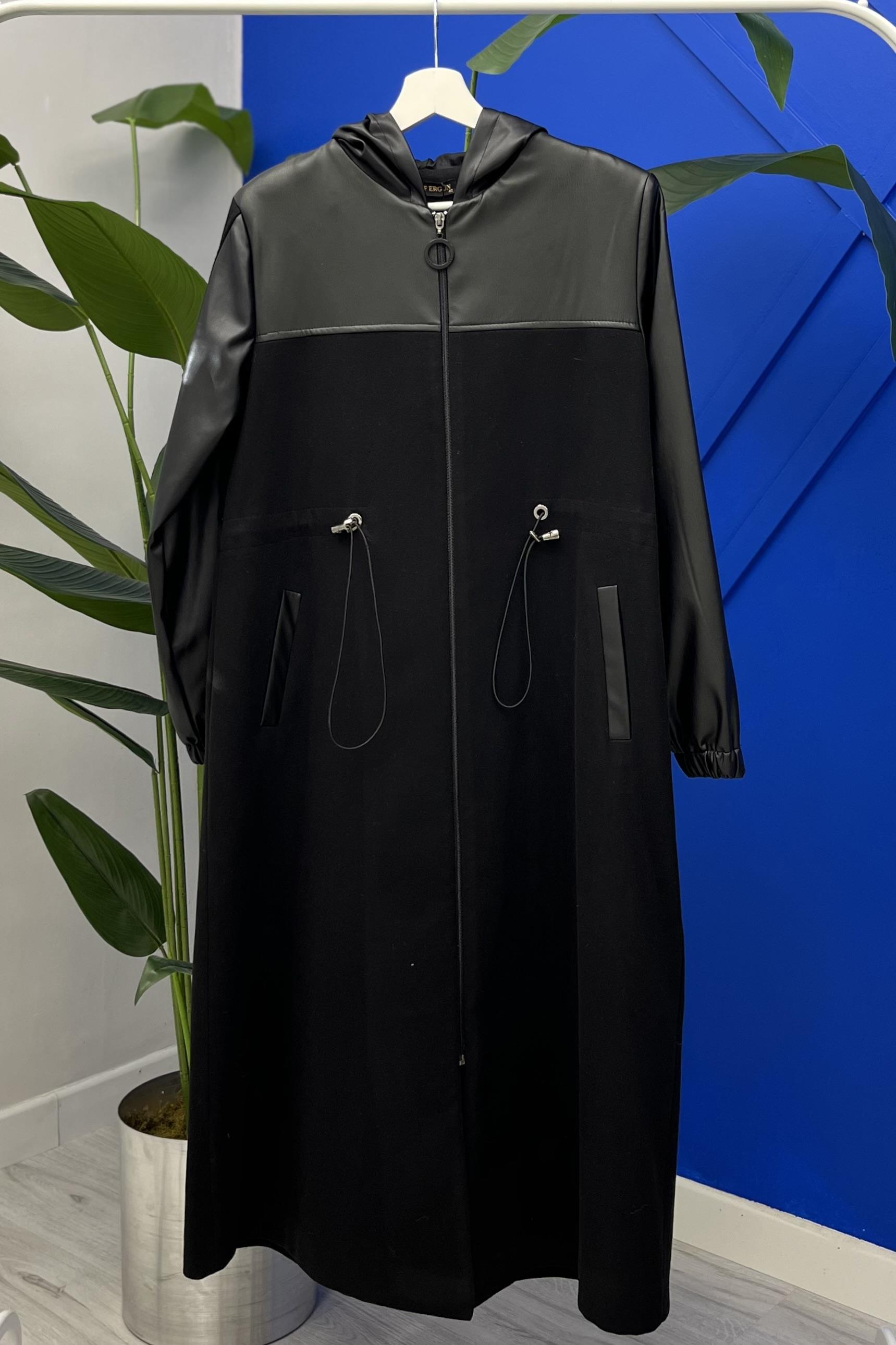 Elif Ergül Deri Garnili Kapişonlu İnce Kaşe Mont - Siyah Deri Garnili Kapişonlu İnce Kaşe Mont - Siyah - Bilen Giyim Kaban & Mont