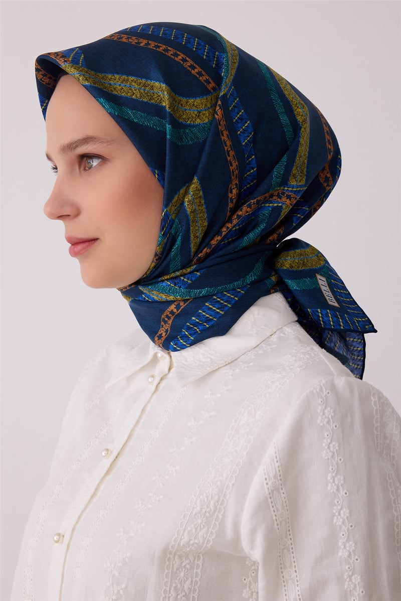 Belli 4424 Prizma Mozaik Geometrik %100 Twill İpek Eşarp - Lacivert Eşarp BELLI 
