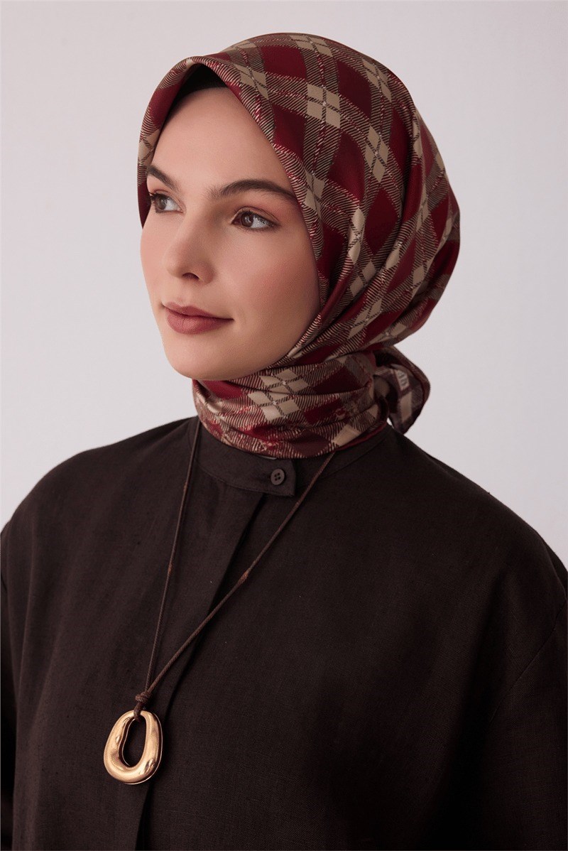 Belli 4421 Düğümlü Kafes Geometrik %100 Twill İpek Eşarp - Mürdüm Eşarp BELLI 