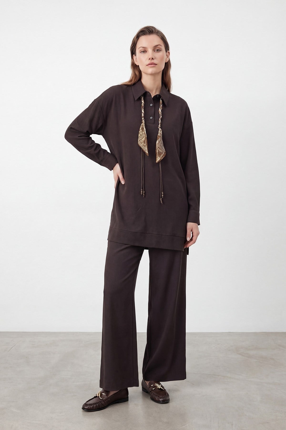 Fular Detaylı Pantolonlu Takım 14478 - Browni