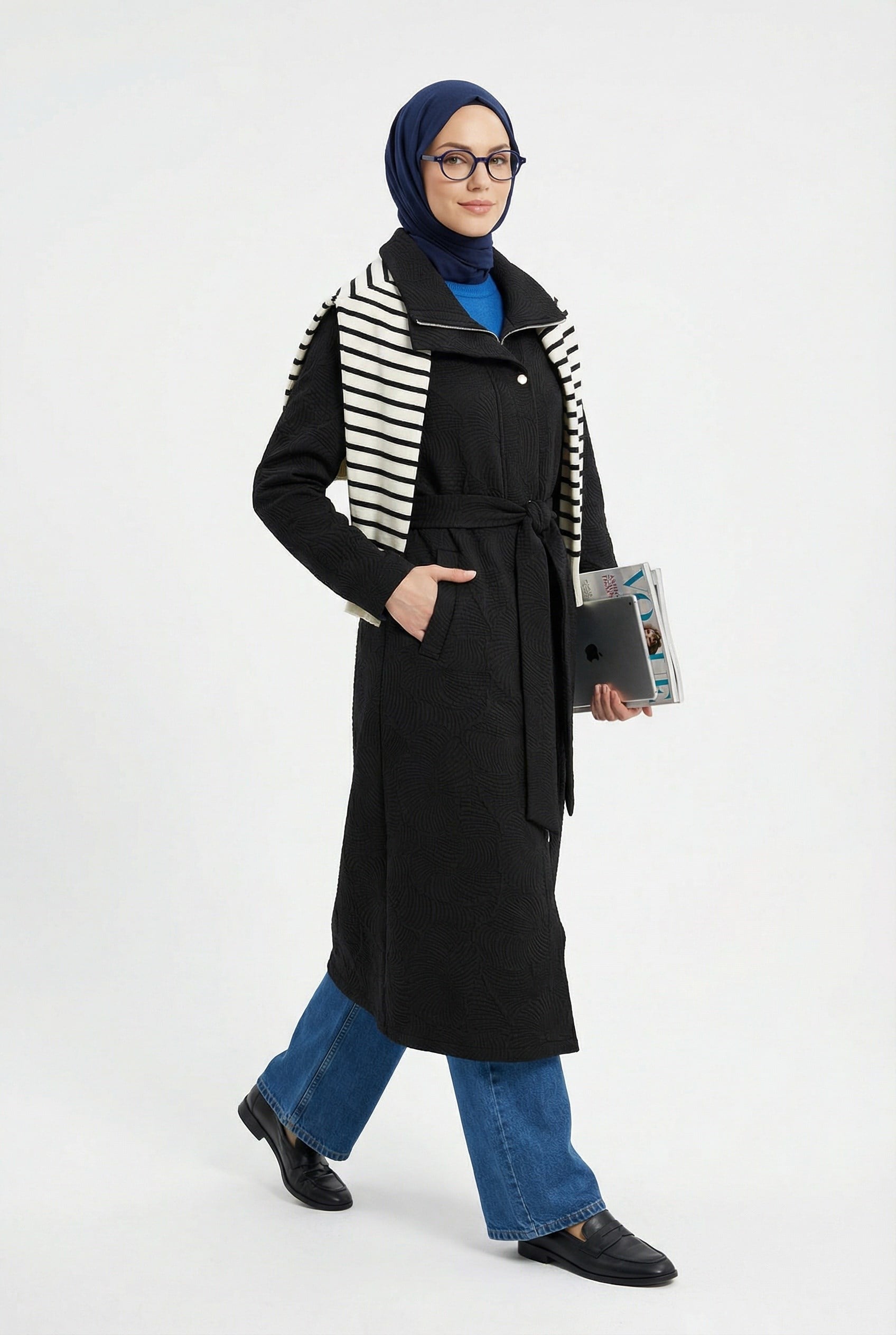 Armine Trend 26YT713 Kendinden Desenli Kap - Siyah