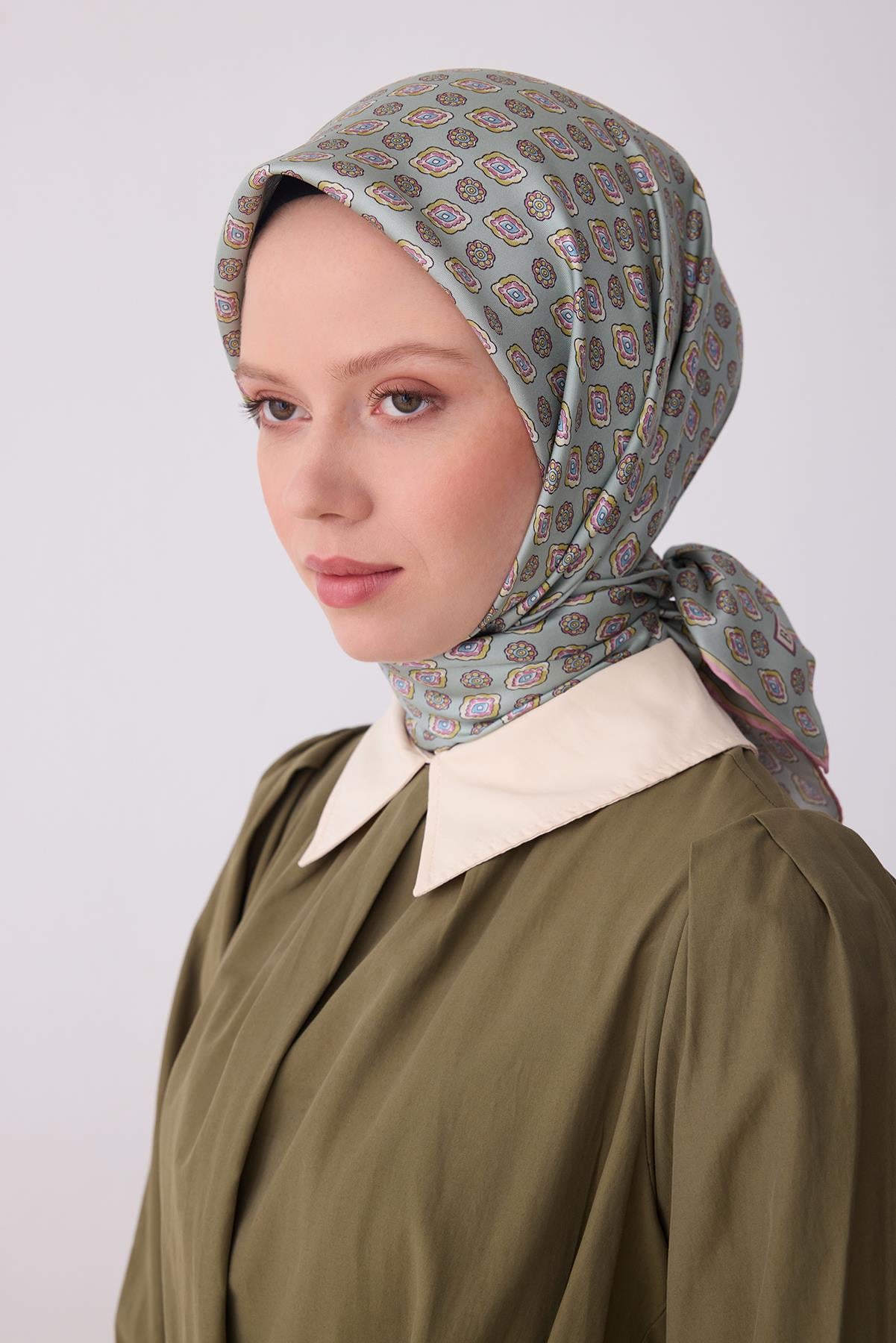 Belli Saf Twill İpek Eşarp 4308D (T) - Su Yeşili