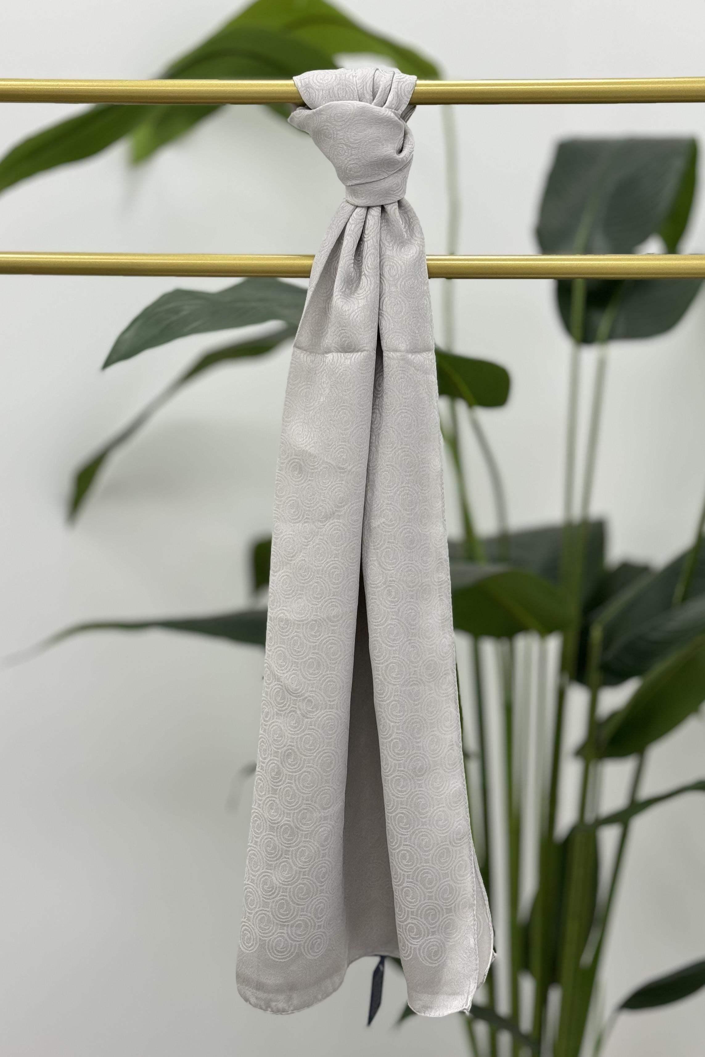 LEVİDOR Levidor 18282G Halka Detay Jakarlı Janjan Şal - Gri Levidor 18282G Halka Detay Jakarlı Janjan Şal - Gri- Bilen Giyim Şal 