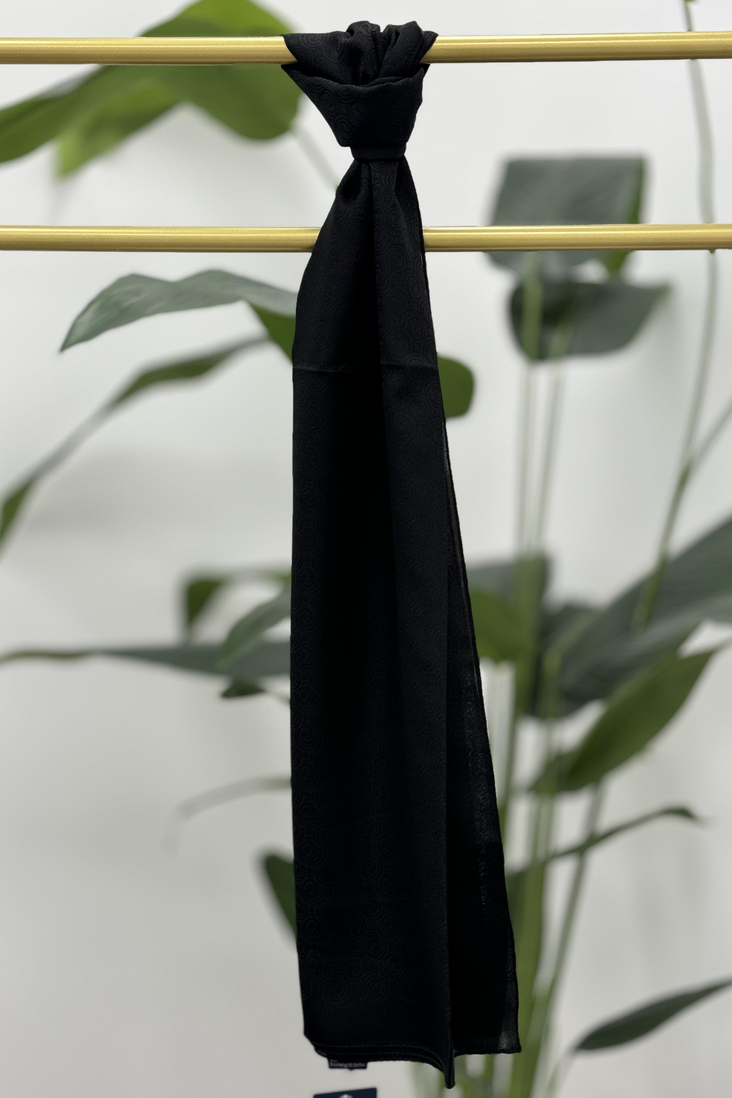 LEVİDOR Levidor 18282G Halka Detay Jakarlı Janjan Şal - Siyah Levidor 18282G Halka Detay Jakarlı Janjan Şal - Siyah- Bilen Giyim Şal 