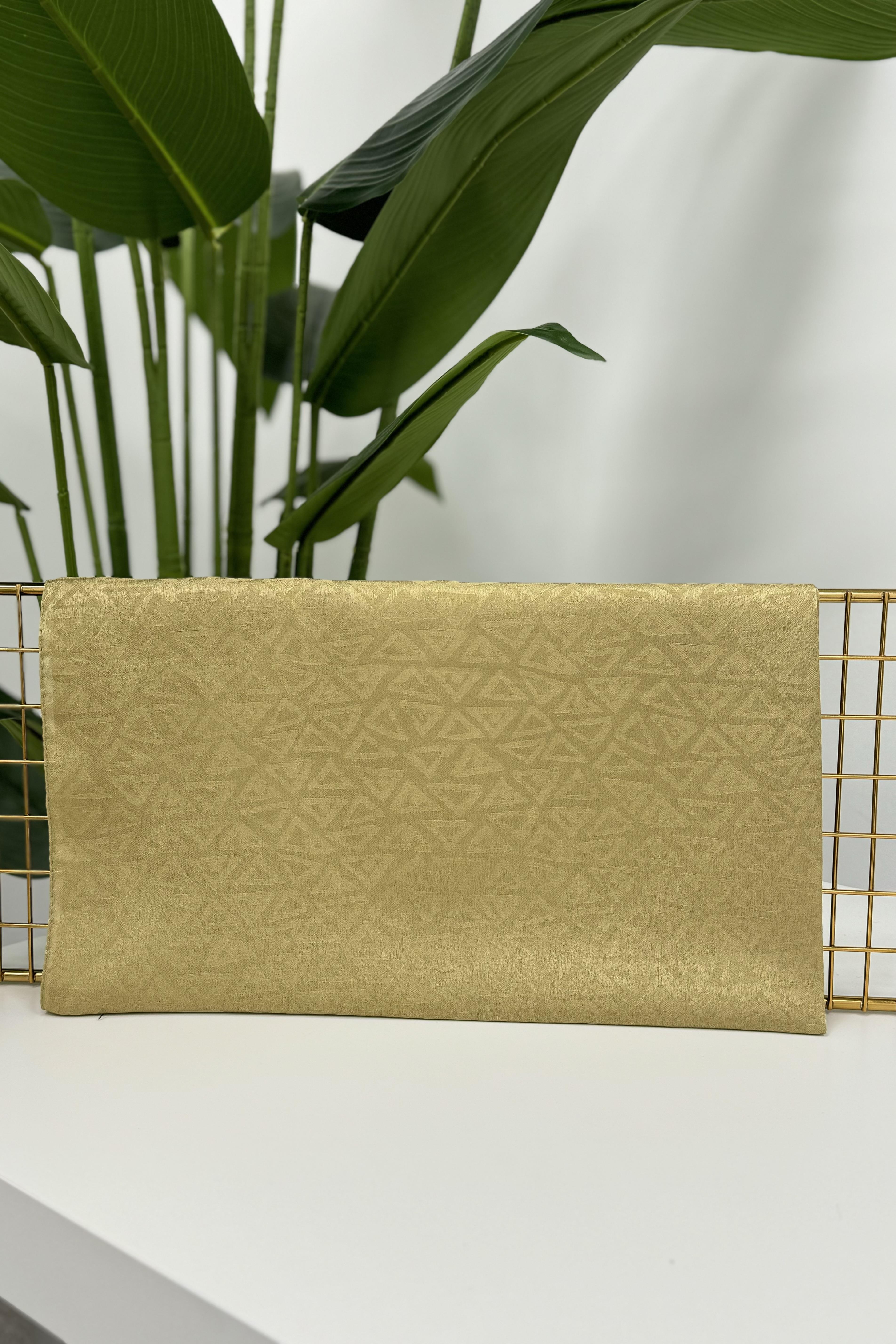 LEVİDOR Levidor 18582F Üçgen Baskılı Jakarlı Janjan Şal - Yağ Yeşili Levidor 18582F Üçgen Baskılı Jakarlı Janjan Şal - Yağ Yeşili- Bilen Giyim Şal 