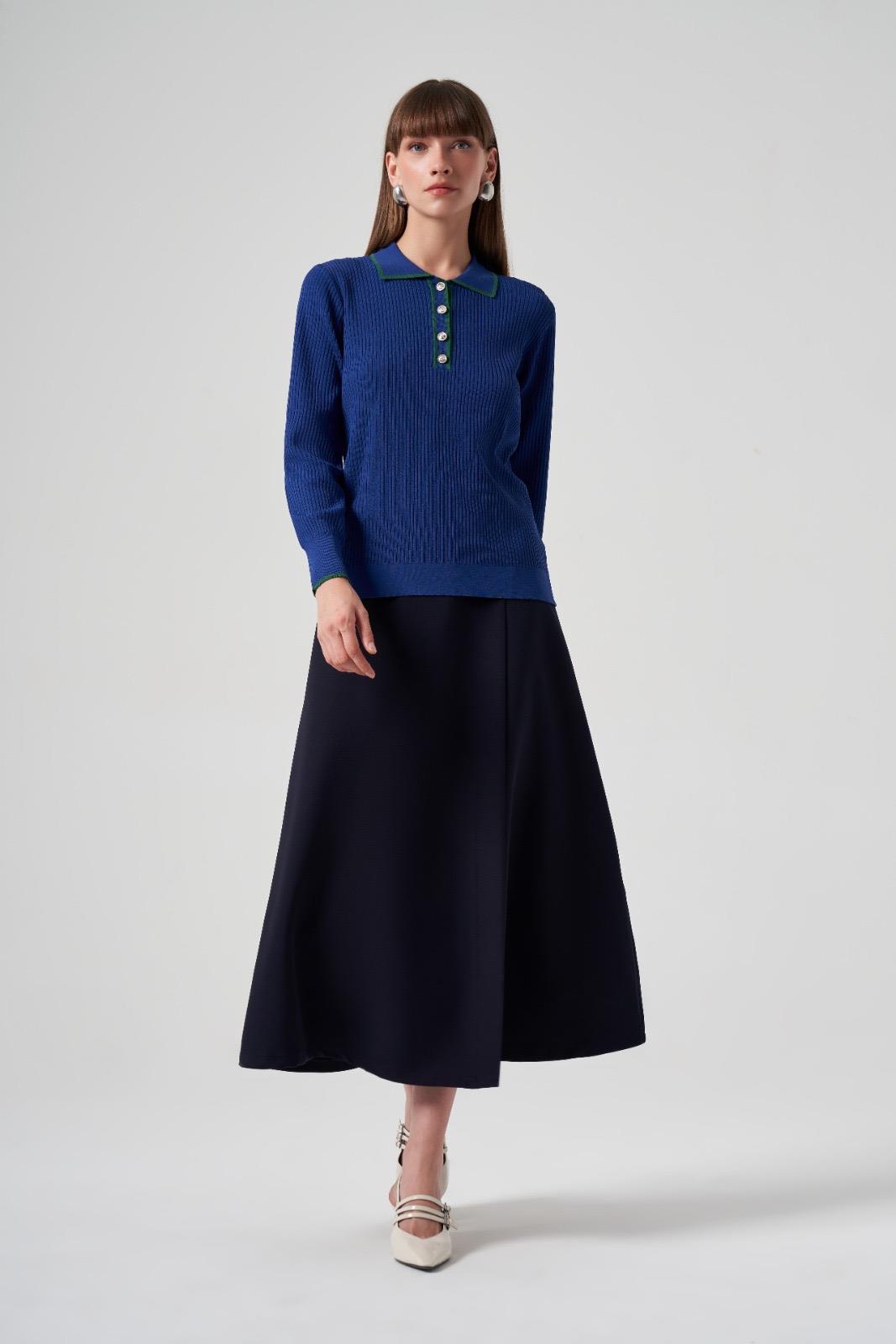 Nuss 1210 Gömlek Yaka Yarım Düğmeli Merserize Bluz - Saks - Bilen