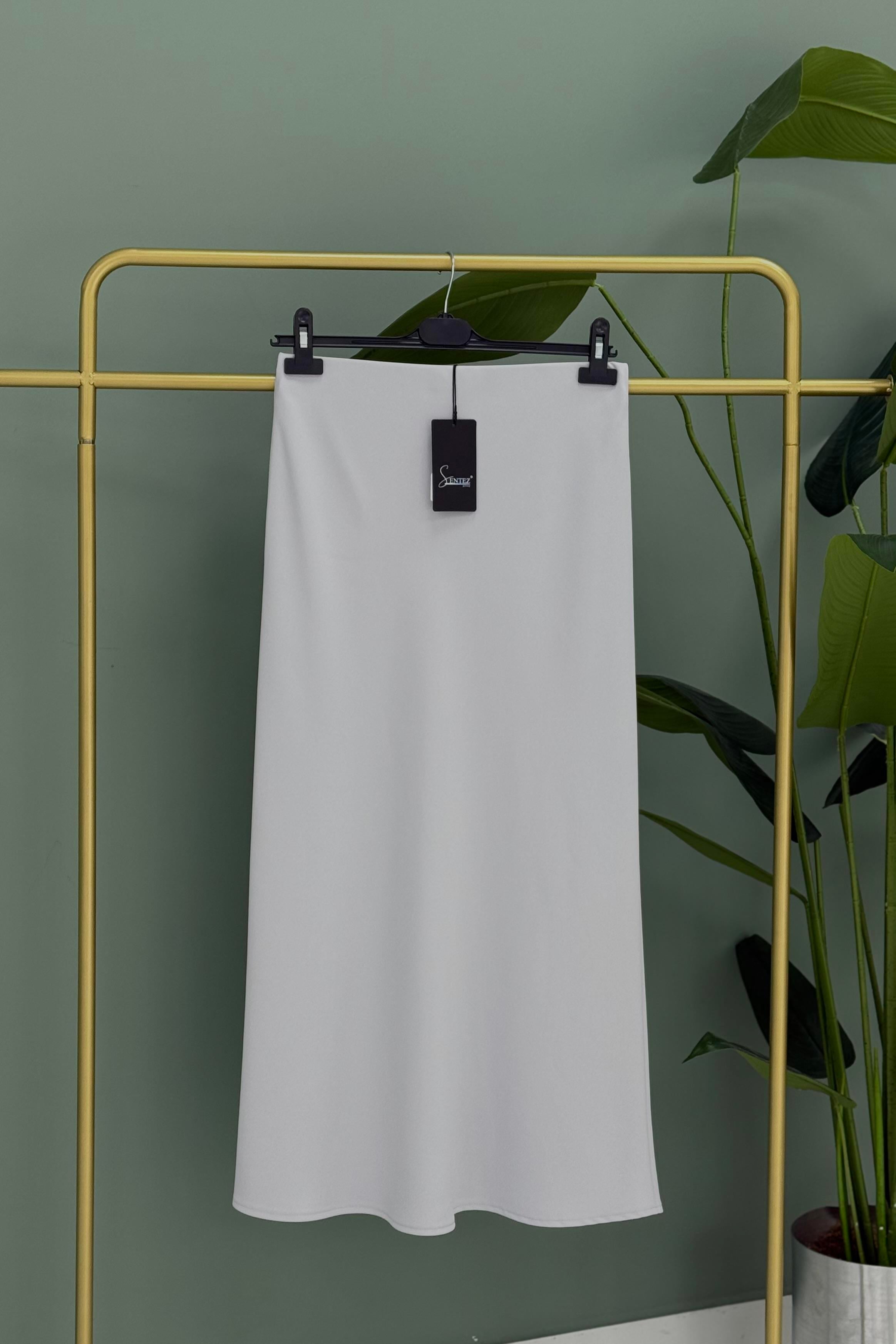 SENTEZ Sentez 5462 Nil Çan Etek - Gri Sentez 5462 Nil Çan Etek - Bilen Giyim Etek 