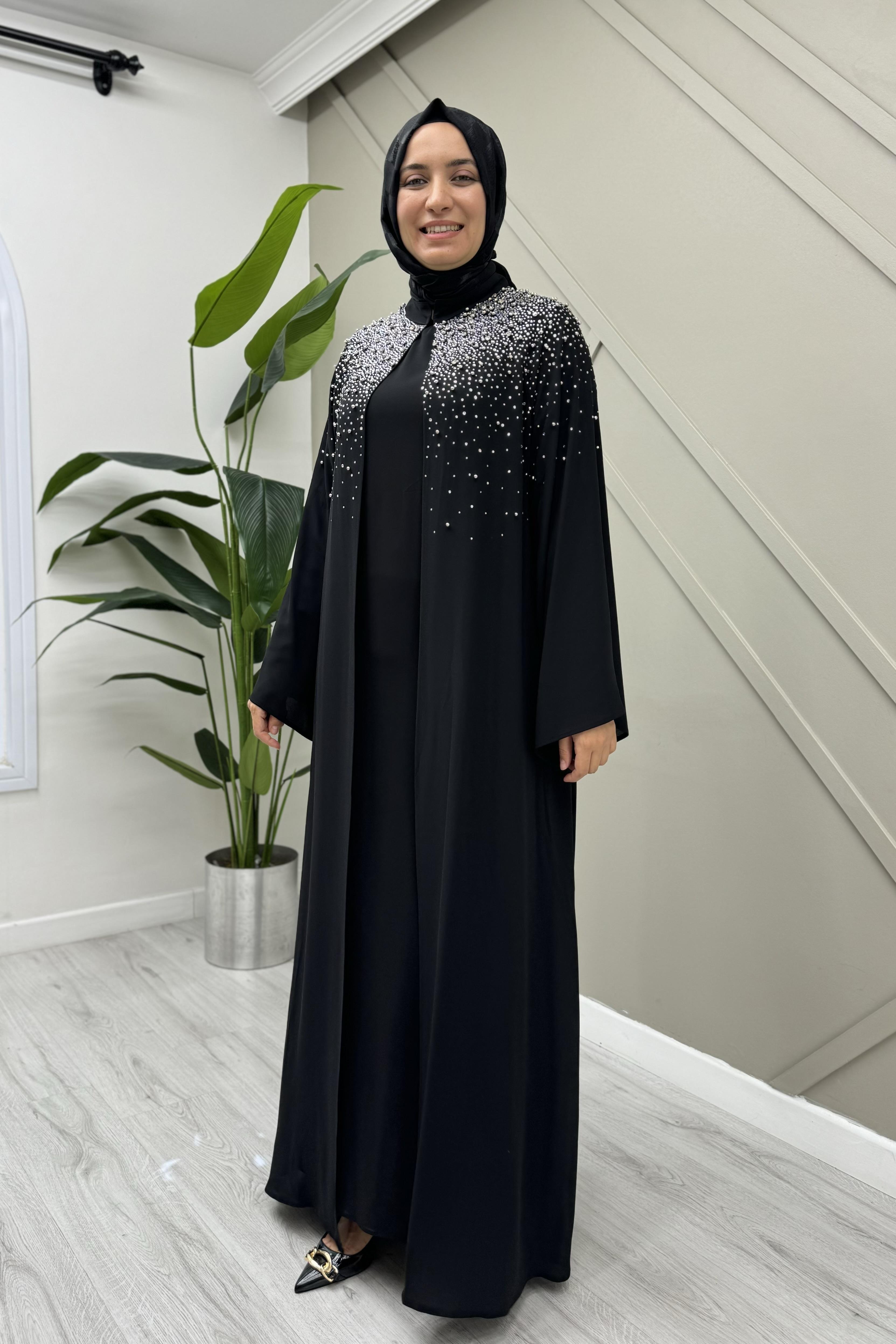 ETRUCCİ Serpme Taş İşlemeli Abaya 6181 - Siyah Serpme Taş İşlemeli Abaya 6181 - Siyah - Bilen Giyim Abiye Grubu 