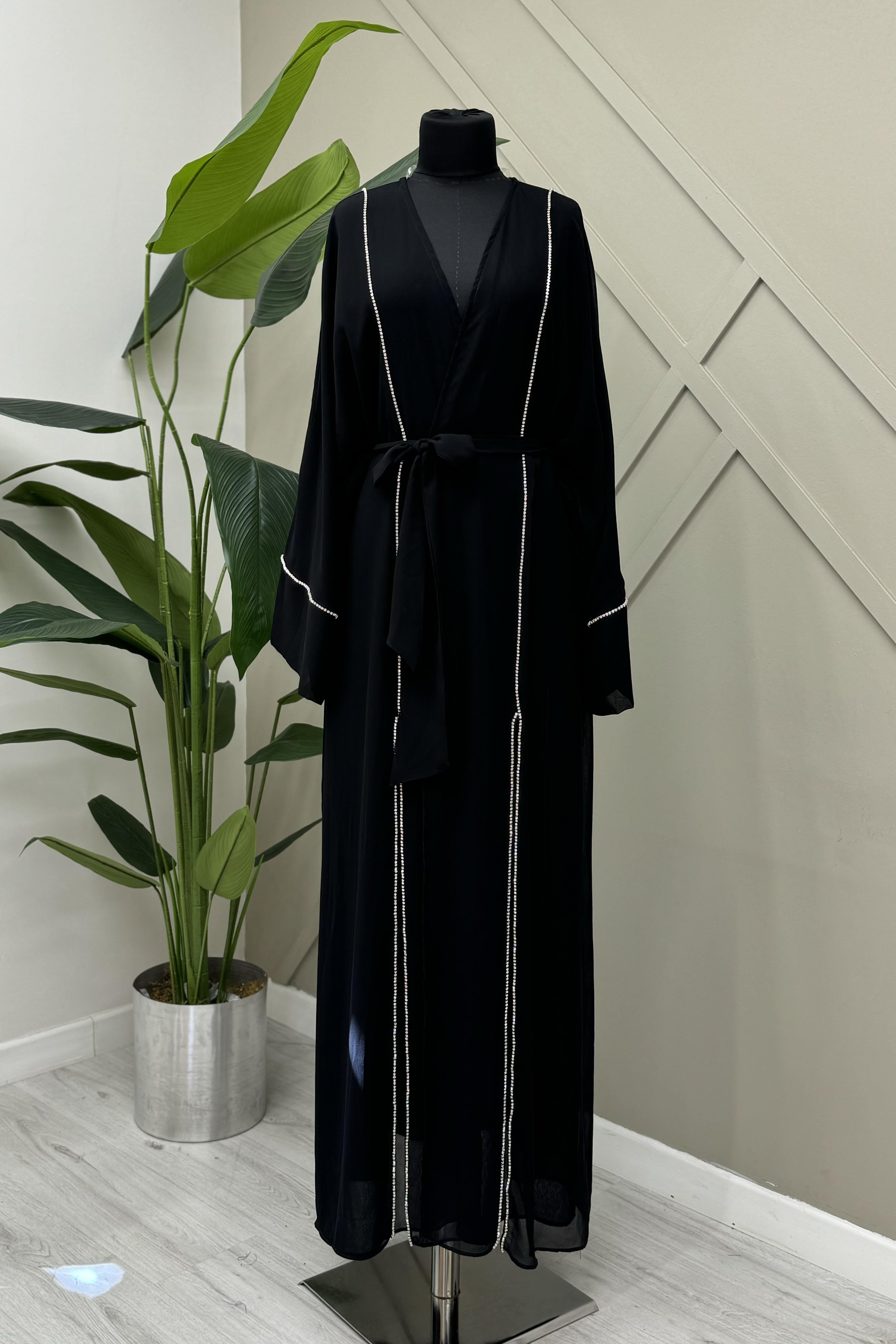 ETRUCCİ Şifon Çift Kat Taş Detaylı Abaya 6139 - Siyah Şifon Çift Kat Taş Detaylı Abaya 6139 - Siyah - Bilen Giyim  Abiye Grubu 