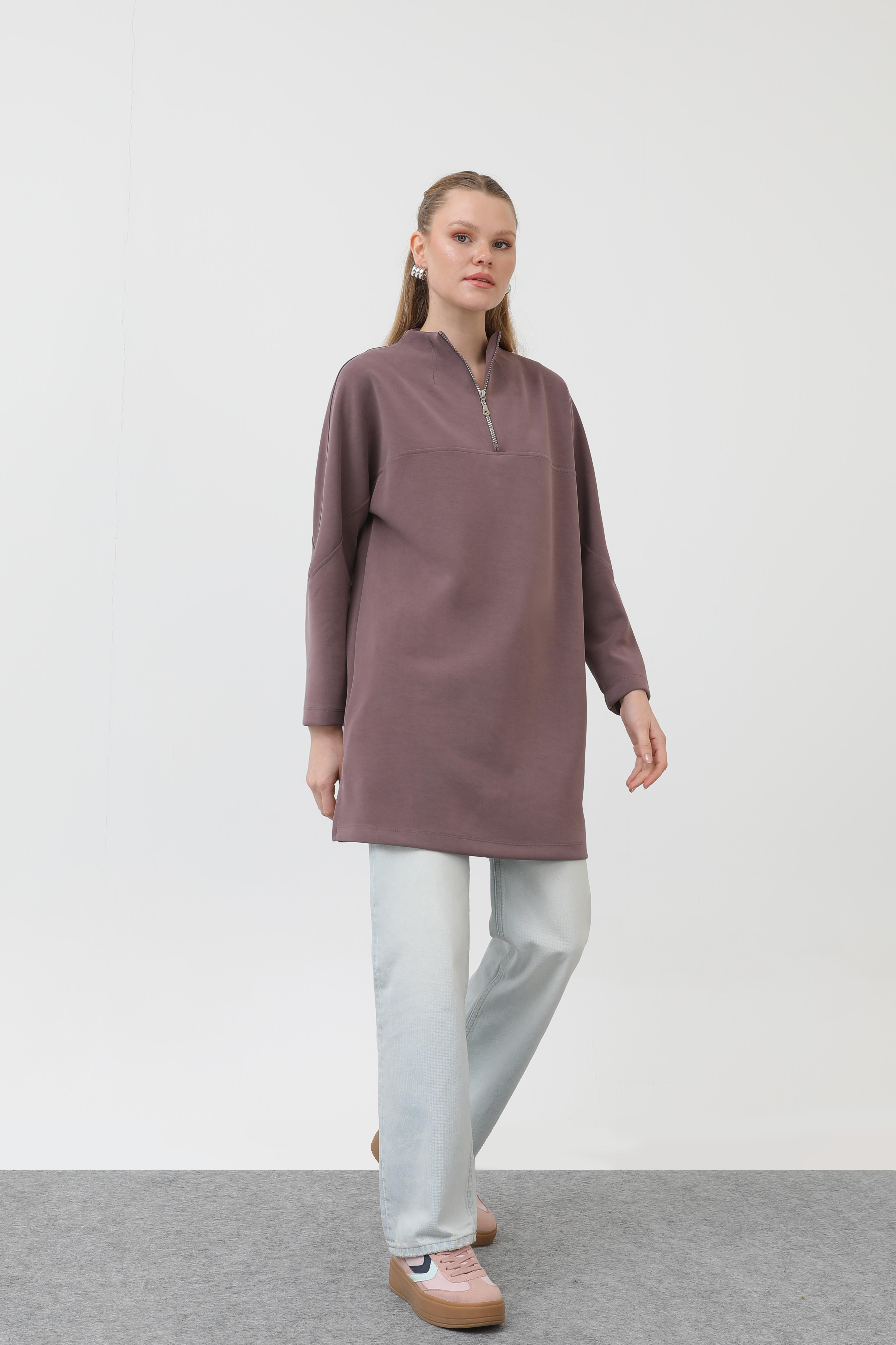 PUANE Yarım Fermuar Detay Büzgü Yaka Tunik 10611 - Browni Yarım Fermuar Detay Büzgü Yaka Tunik 10611 - Browni - Bilen Giyim Tunik 