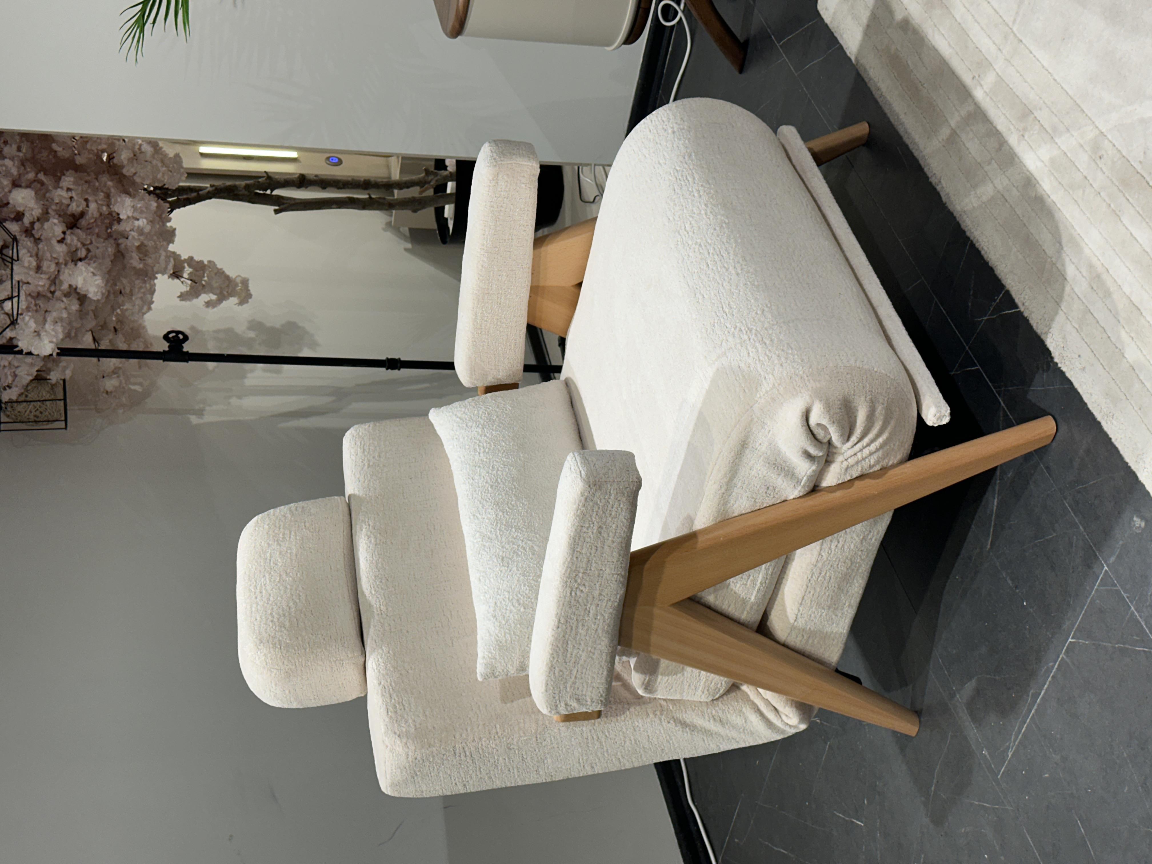 Medi Katlanır Yataklı Berjer