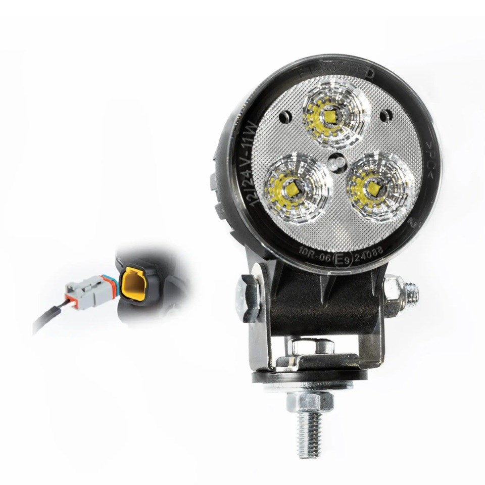 FRISTOM 12V-24V ÇALIŞMA LAMBASI 3-LEDLİ CR SOKETLİ 11W 5700K 1200 LUMEN (92*37.5 MM) E9