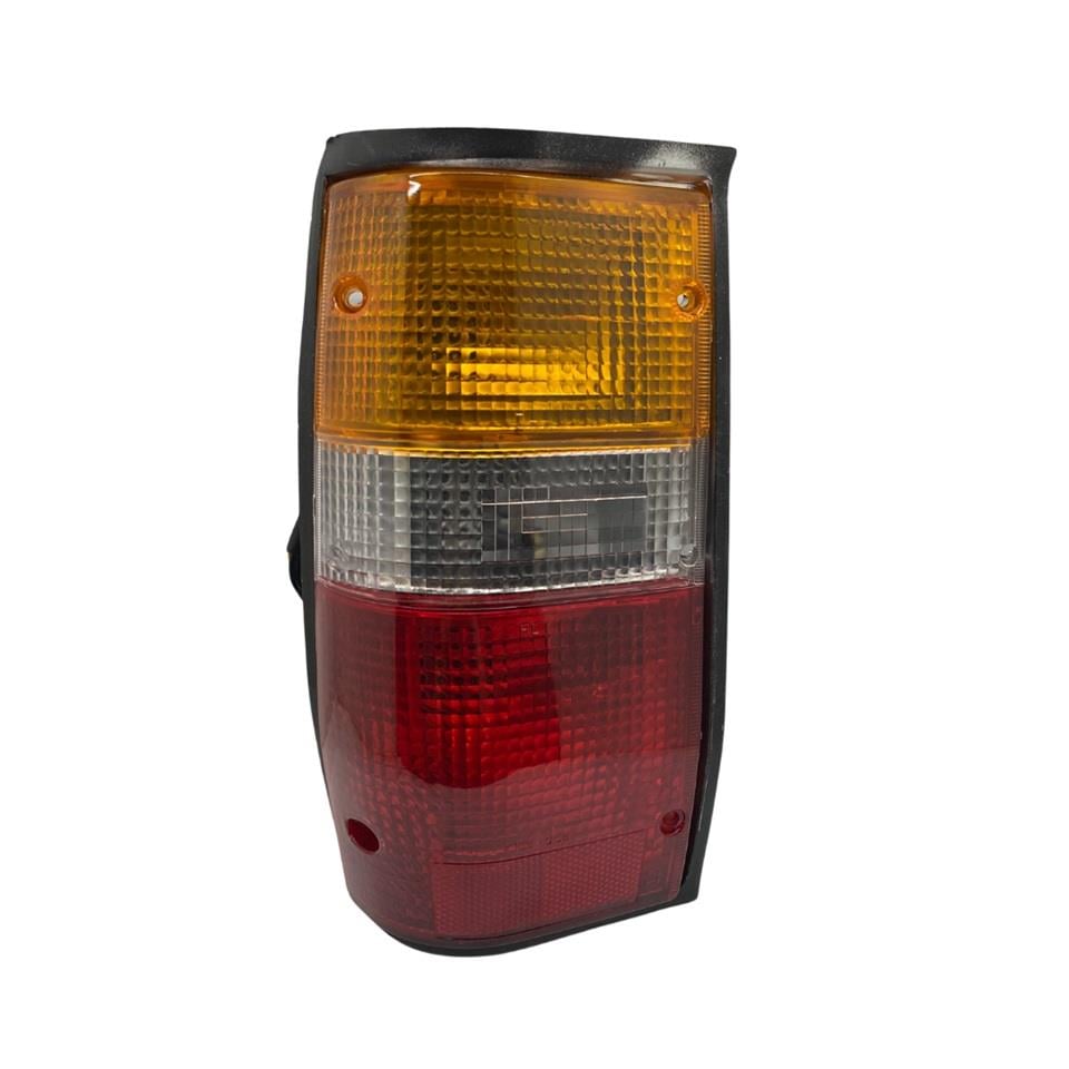 STOP LAMBASI SİYAH (DUYLU) MITSUBISHI L200 1987-1995 SOL