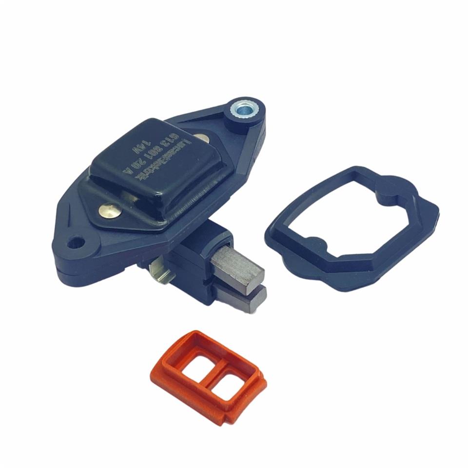LUCAS 12V KÖMÜRLÜ KONJEKTÖR BOSCH TİPİ (120 A) TUMOSAN TRAKTÖR