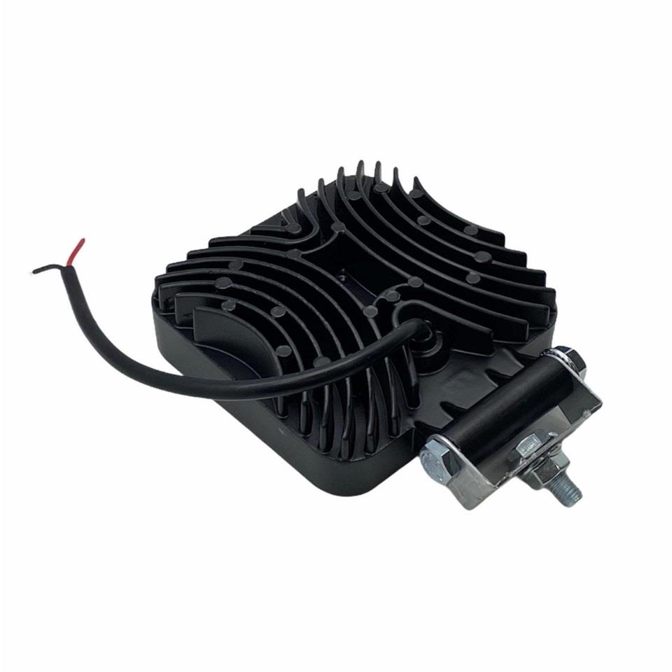 10V-30V ÇALIŞMA LAMBASI KARE 48W (16 X 3W POWER LEDLİ) (106*106 MM)
