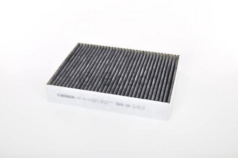 BOSCH POLEN FİLTRESİ (AKTİF KARBON) BMW 1/2/3/4 SERİSİ 2011 >
