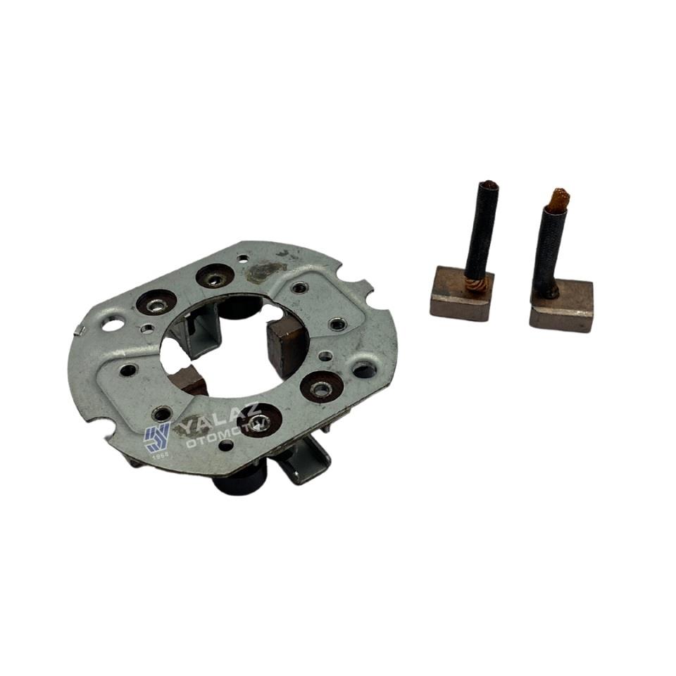 12V MARŞ KÖMÜR YUVASI HITACHI TİPİ (7*14*15.5) (4 KÖMÜRLÜ) ISUZU GEMINI-KOMATSU-NISSAN SUNNY-OPEL