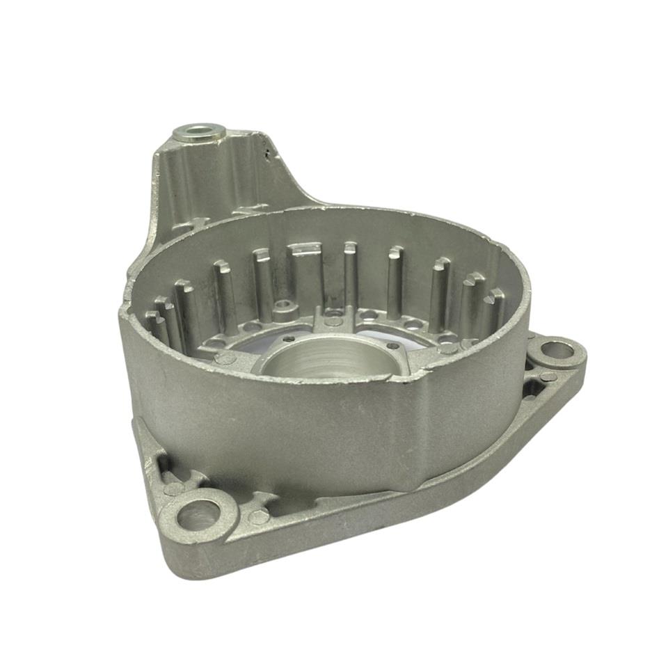 ALTERNATÖR ÖN KAPAK BOSCH TİPİ 55 A (GENİŞ AYAK)