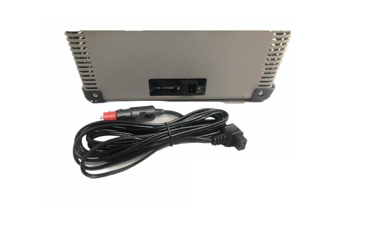 12V-24V OTO BUZDOLABI (-20 HIZLI SOĞUTMA) DİJİTAL EKRAN ÇAKMAK FİŞLİ 35 LT