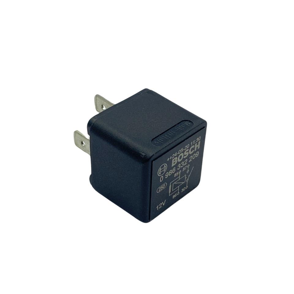 BOSCH 12V RÖLE 4 UÇLU (DİRENÇLİ) (30-85-86-87) ITALY