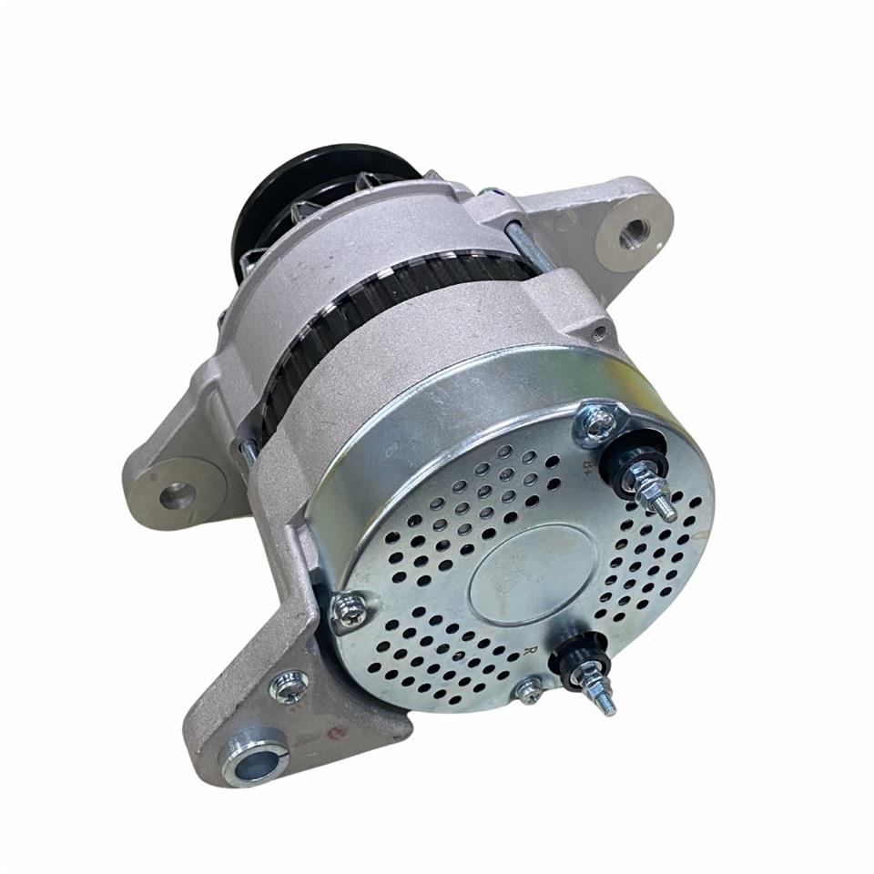 24V ALTERNATÖR DİNAMO NIKKO TİPİ 40 A (ÇİFT KASNAK 17 KAYIŞ) KOMATSU