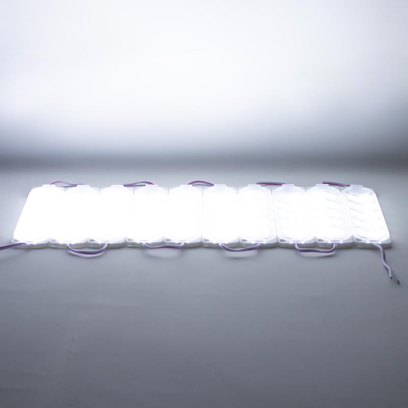 12V ÇAKAR LAMBA LEDLİ (OK İŞARETLİ) (BEYAZ) KABLOLU (142*37 MM)