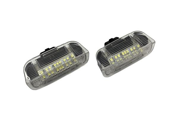 PLUXEN 12V ARKA KAPI EŞİK LAMBASI LED VW (18 LEDLİ)