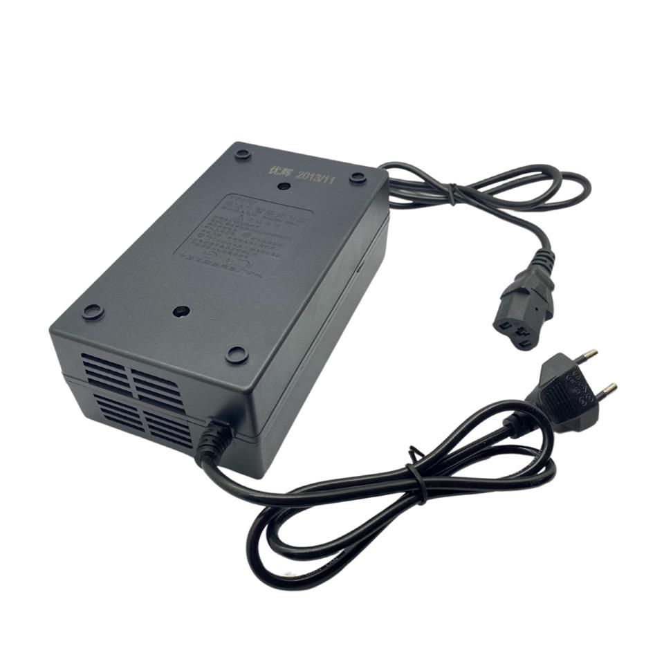 48V ELEKTRİKLİ BİSİKLET ŞARJ REDRESÖRÜ (AKÜ ŞARJ CİHAZI) OTOMATİK 2 A