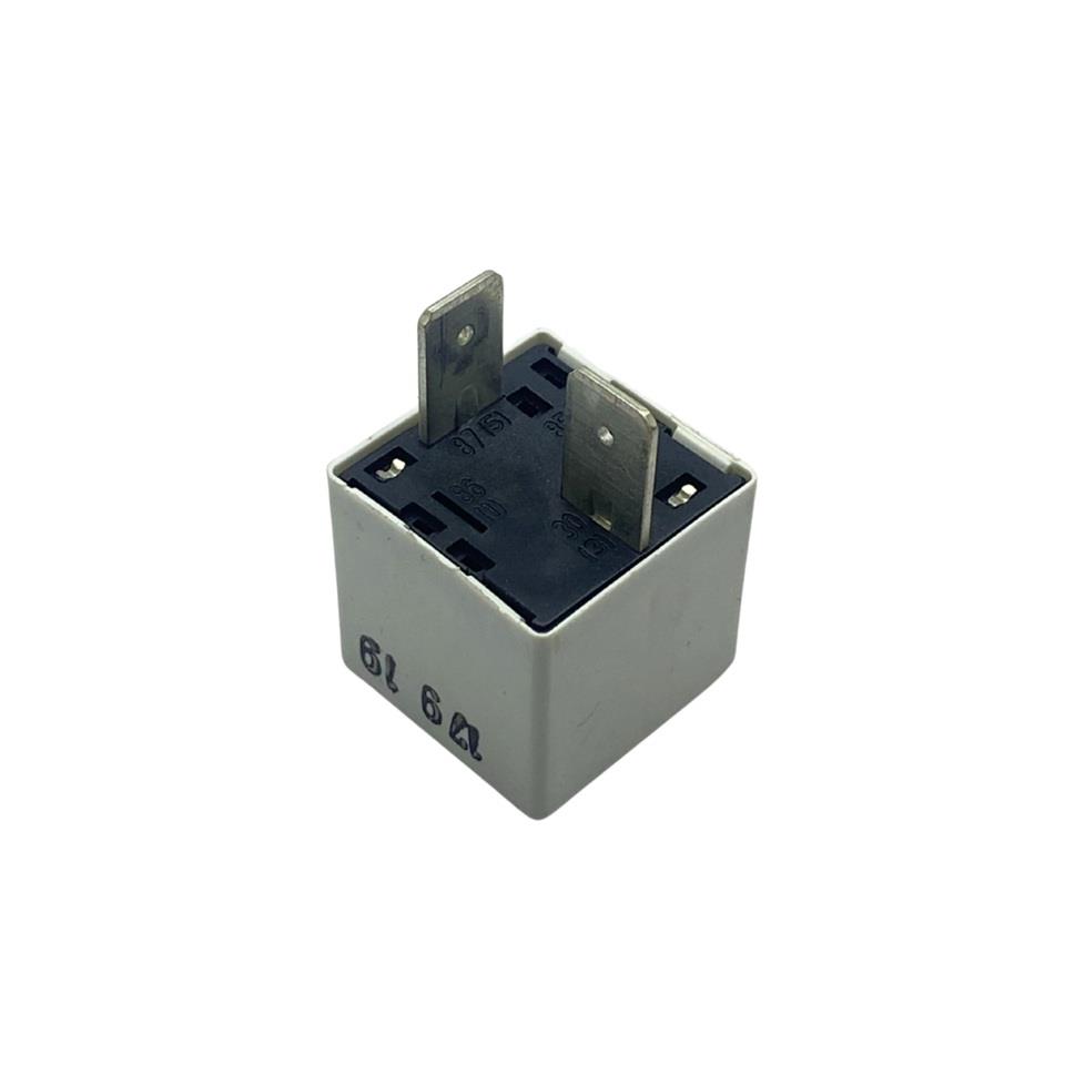 OMRON 12V RÖLE 2 UÇLU 50 A (9.5 MM) (30-87) ALFA ROMEO-FIAT-LANCIA OEM 