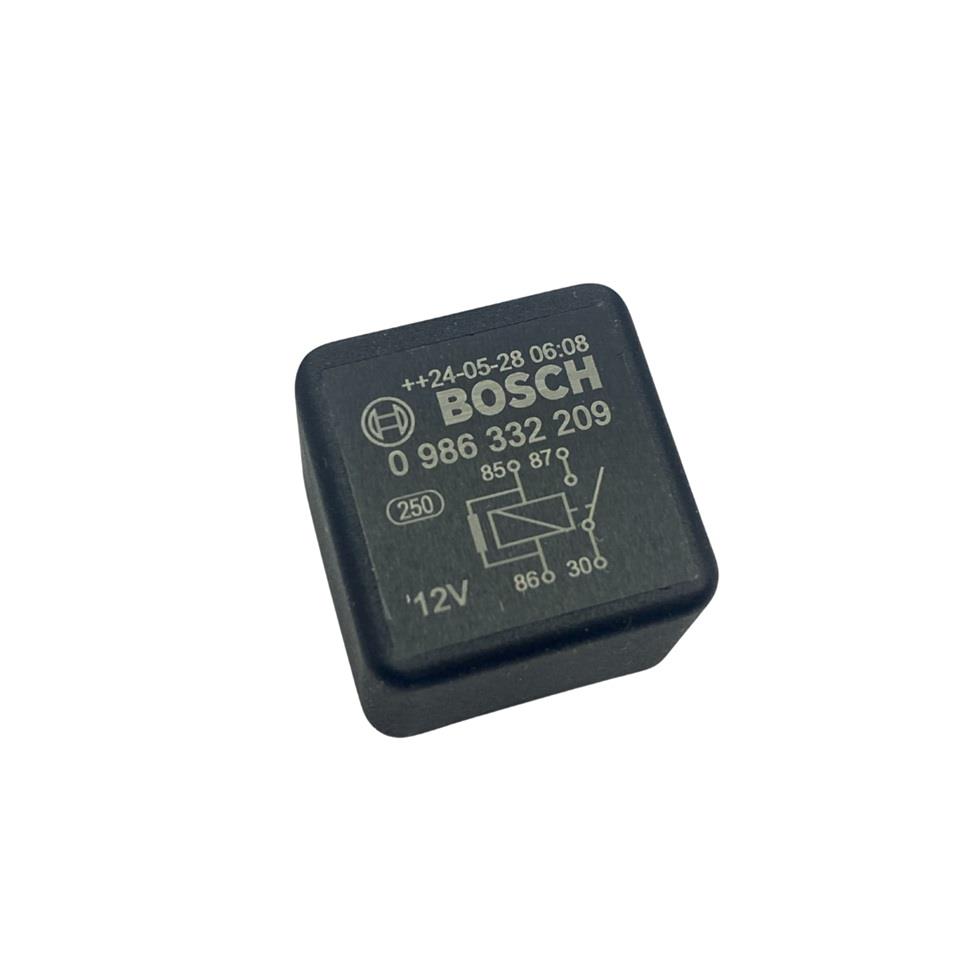 BOSCH 12V RÖLE 4 UÇLU (DİRENÇLİ) (30-85-86-87) ITALY