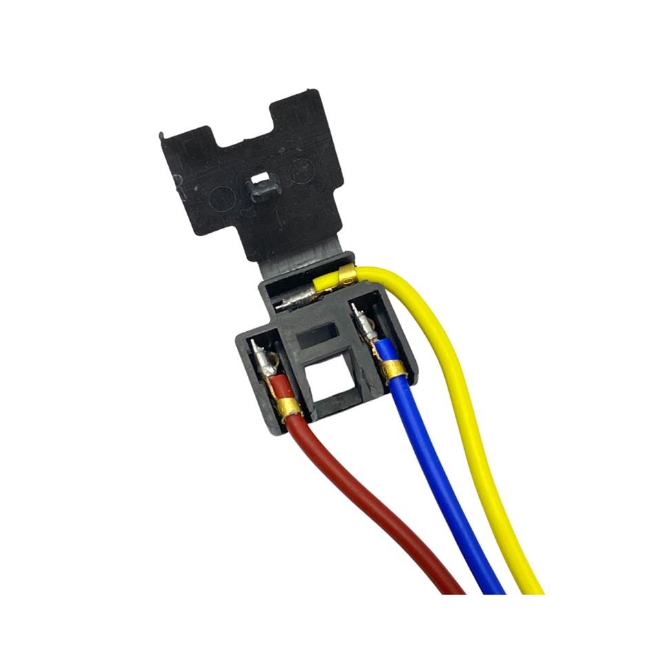 RADE ATOM FAR FİŞİ (H4 AMPUL SOKETİ) (LEHİMLİ 1.5 MM KABLOLU)