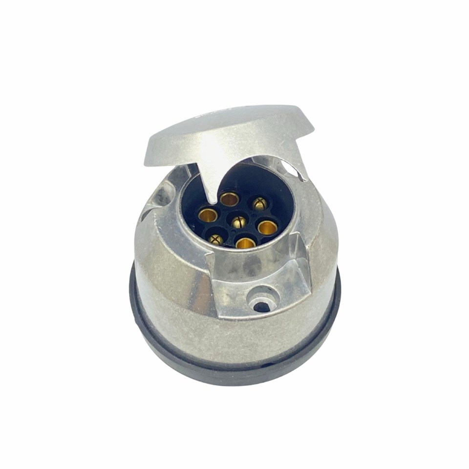 ENG RÖMORK FİŞİ 7Lİ DİŞİ METAL (VİDALI) (N TİPİ)