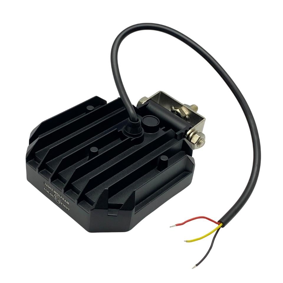 WOLFRAM 10V-30V OFF-ROAD LED ÇALIŞMA LAMBASI 3700 LÜMEN BEYAZ (SARI GÜNDÜZ SÜRÜŞLÜ) (110*110*30 MM)